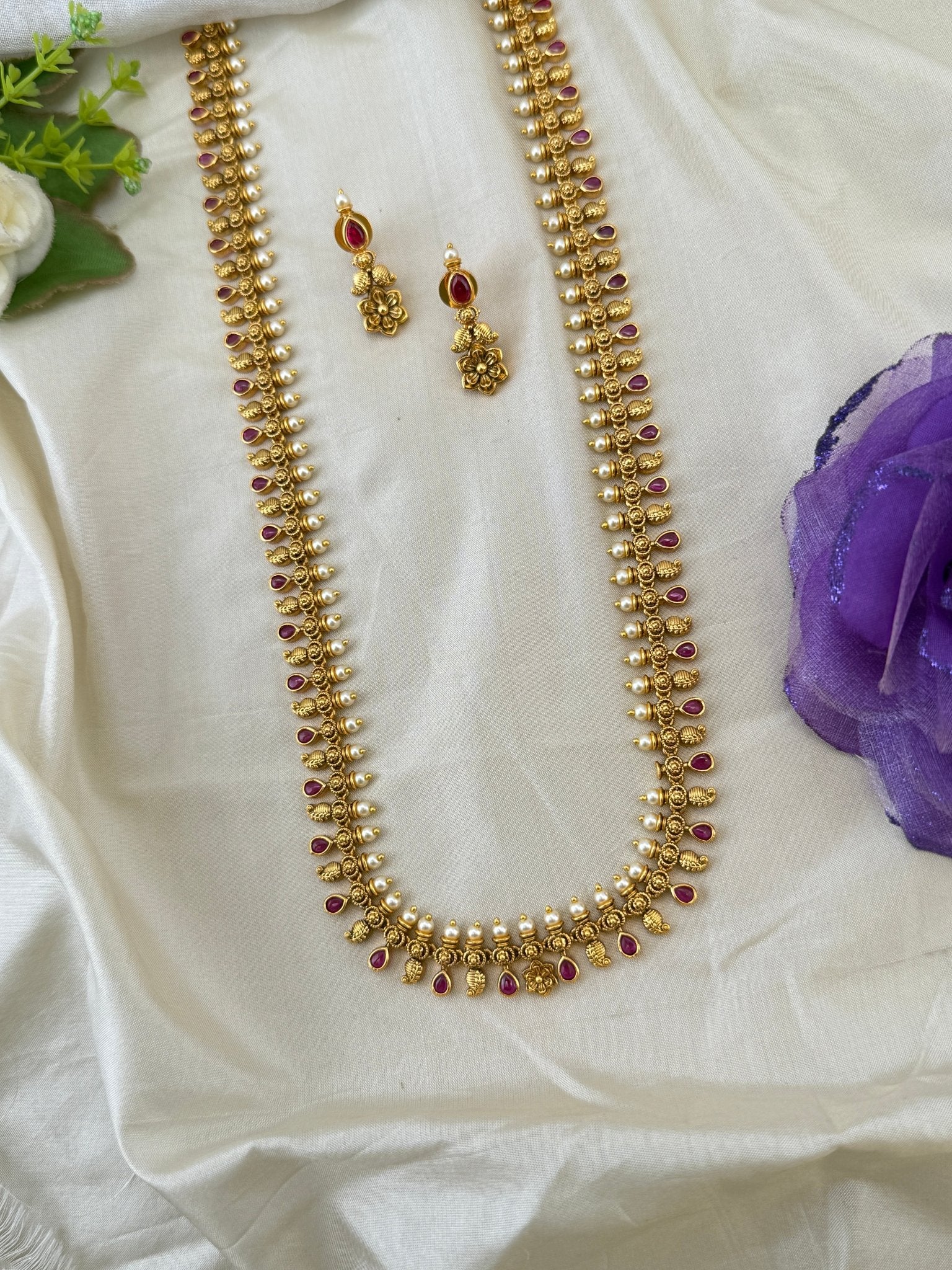 Royal Antique Long Necklace Set 1137 - Mahilas