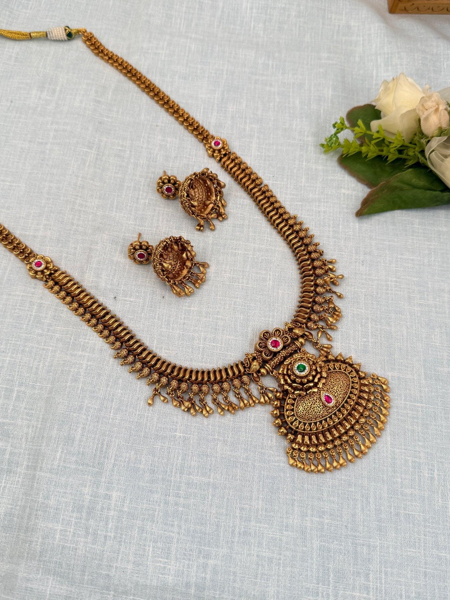 Royal Antique Long Necklace Set 686 - Mahilas