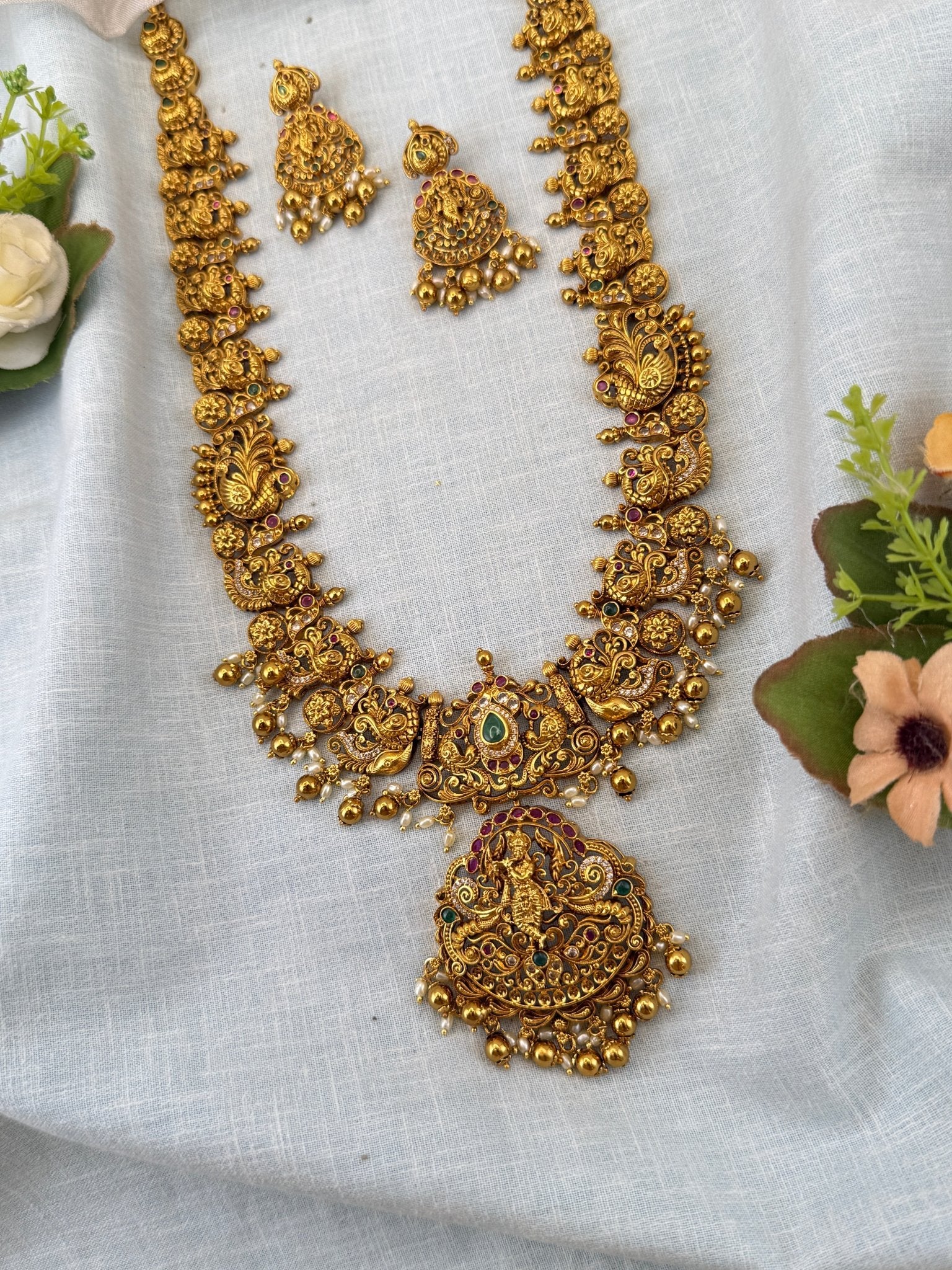 Royal Antique Long Pendant Krishna Necklace Set 1147 - Mahilas