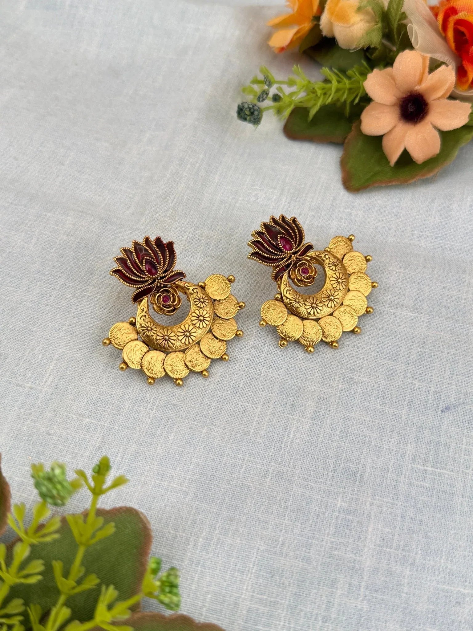 Royal Antique Lotus Earring 0391 - Mahilas