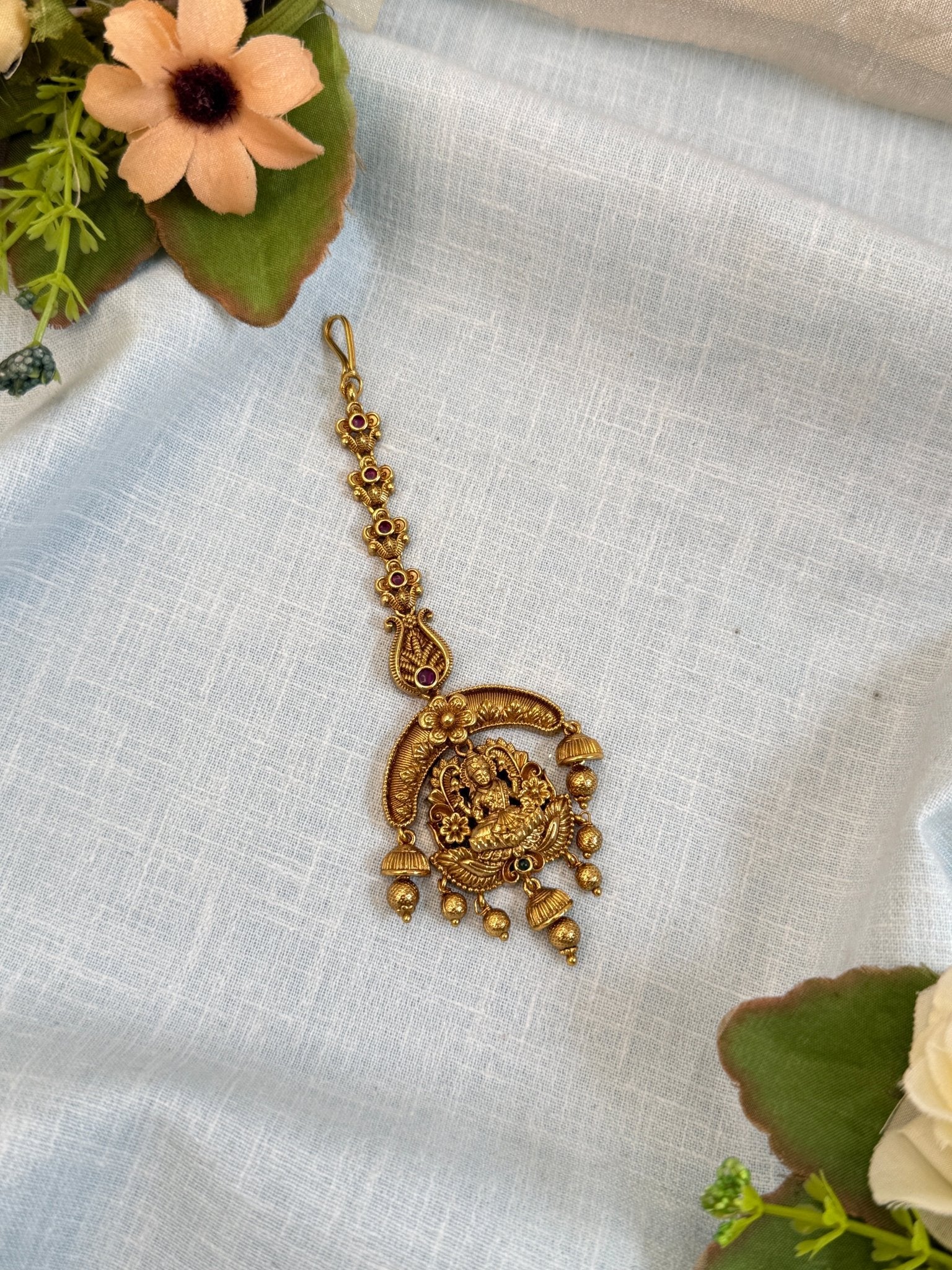 Royal Antique Maang Tikka 239 - Mahilas