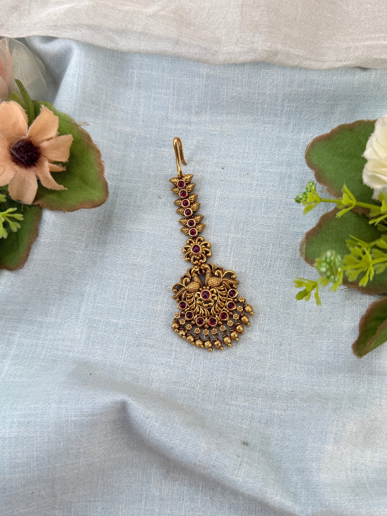 Royal Antique Maang Tikka 530 - Mahilas
