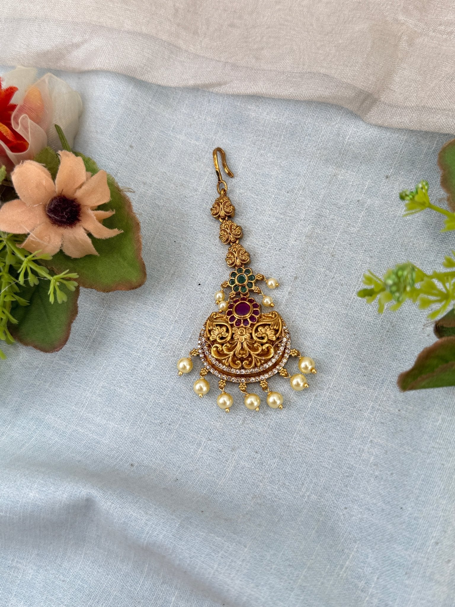 Royal Antique Maang Tikka 546 - Mahilas