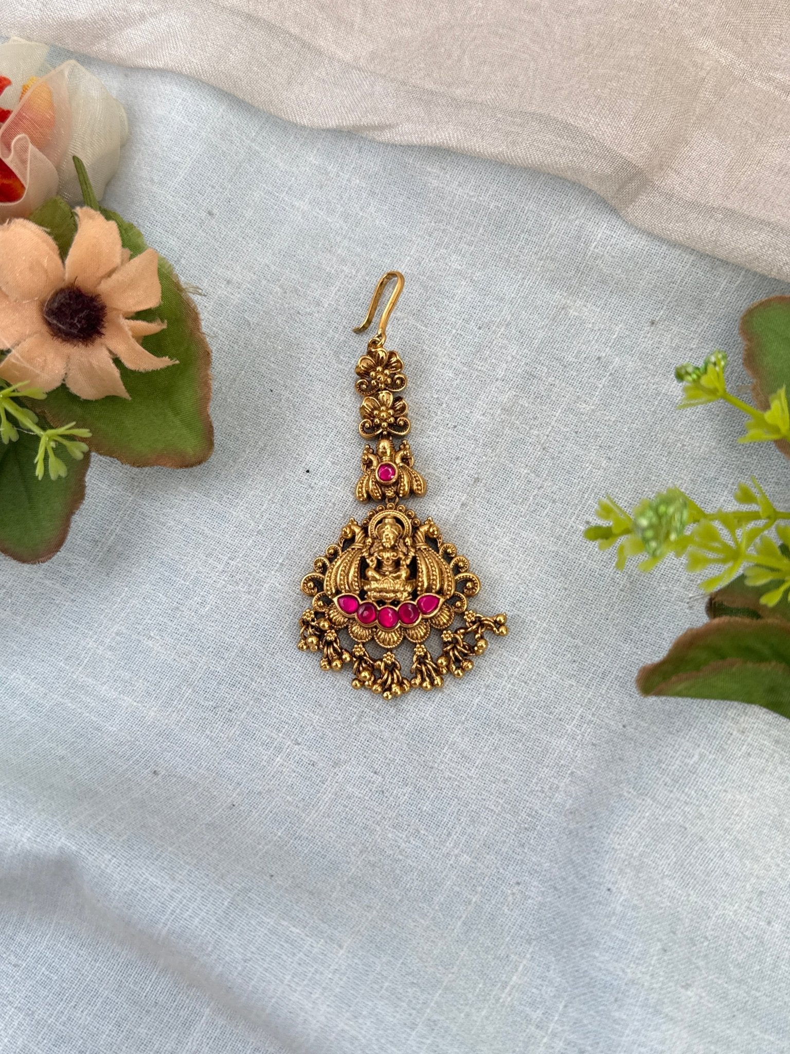 Royal Antique Maang Tikka 549 - Mahilas