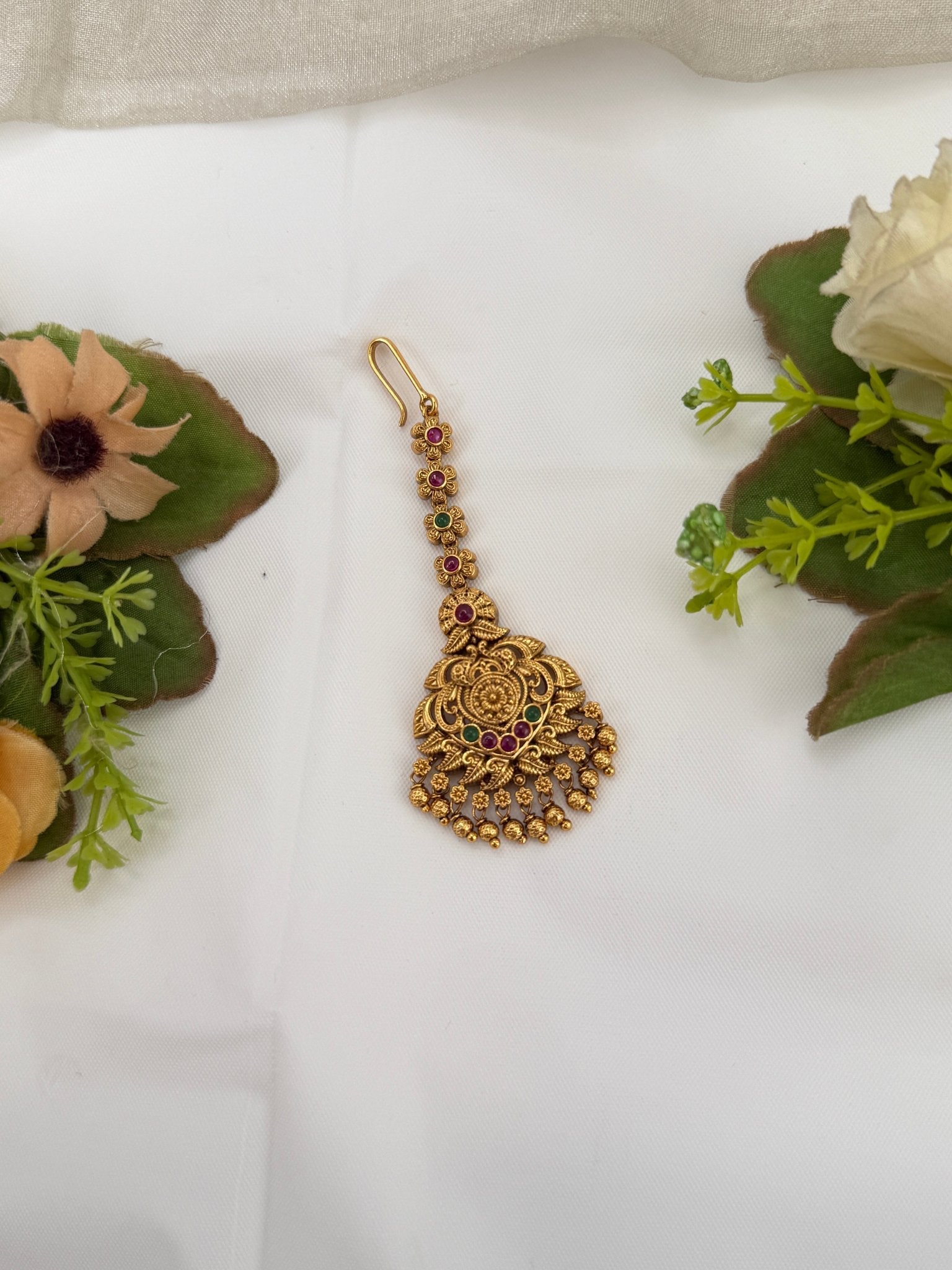 Royal Antique Maang Tikka 574 - Mahilas