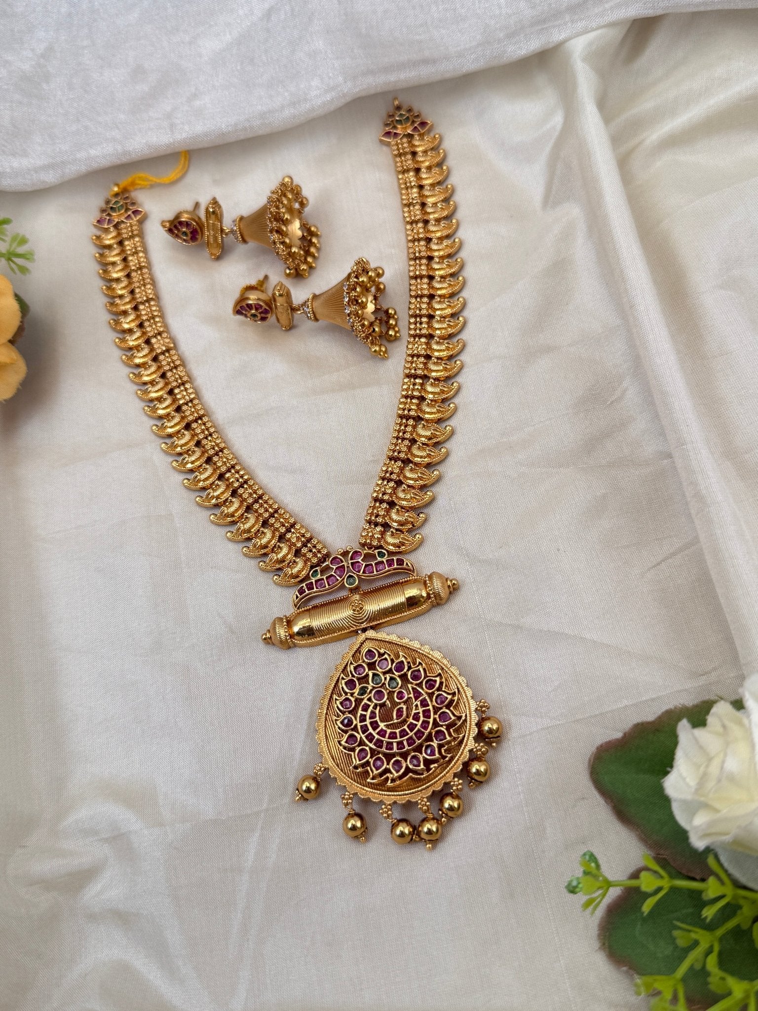 Royal Antique Peacock Pendant Short Necklace Set 0774 - Mahilas