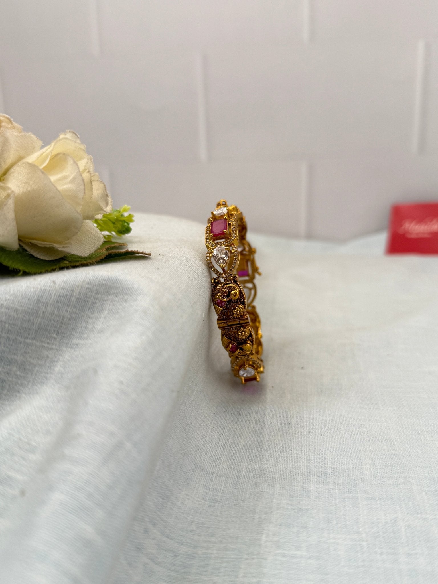Royal Antique Peacock Ruby Stone Kada Bangle 7120 - Mahilas
