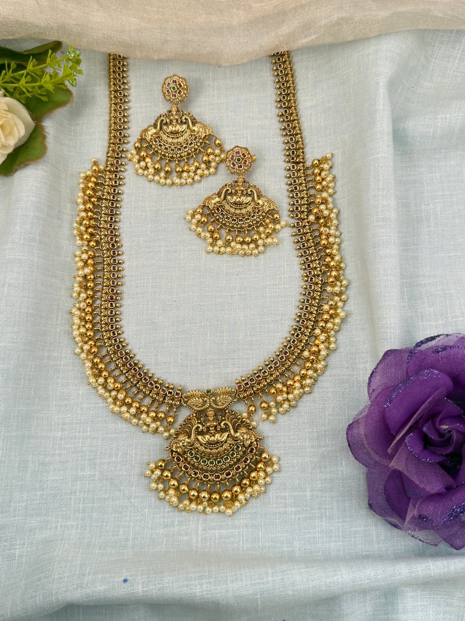Royal Antique Pearl Lakshmi Pendant Long Necklace Set 0629 - Mahilas