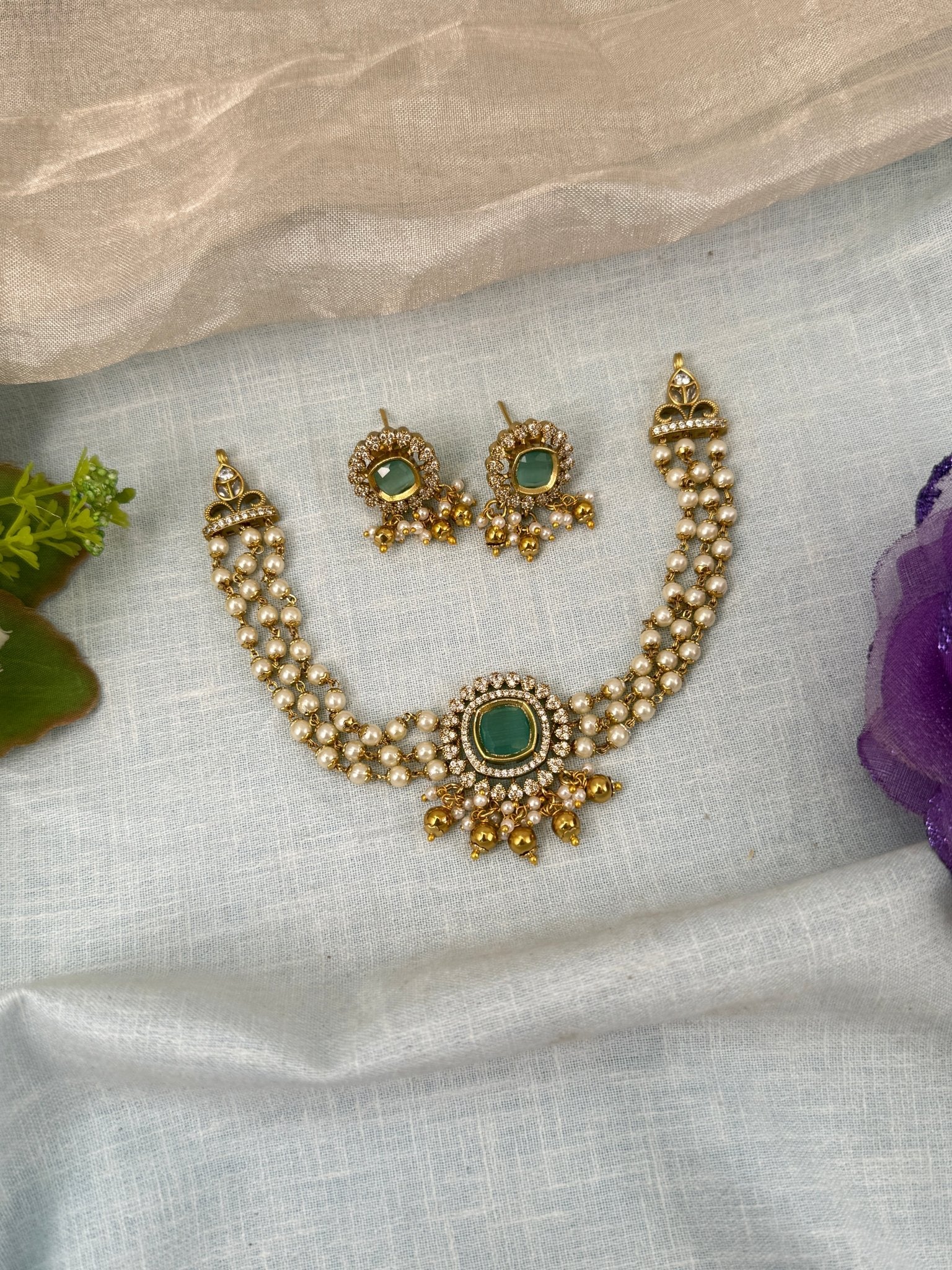 Royal Antique Pendant Choker Necklace Set 0602 - Mahilas