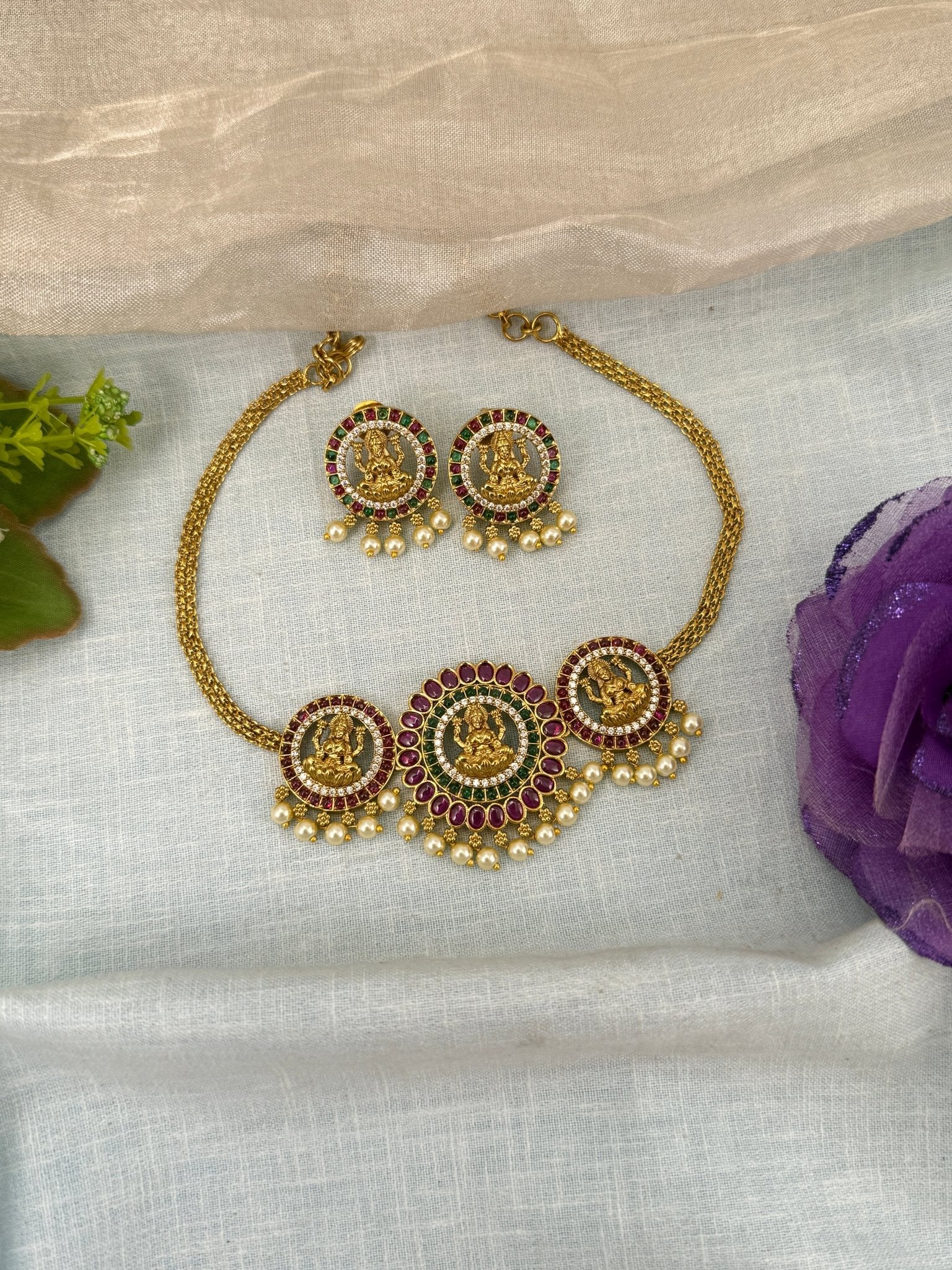 Royal Antique Pendant Choker Necklace Set 0606 - Mahilas