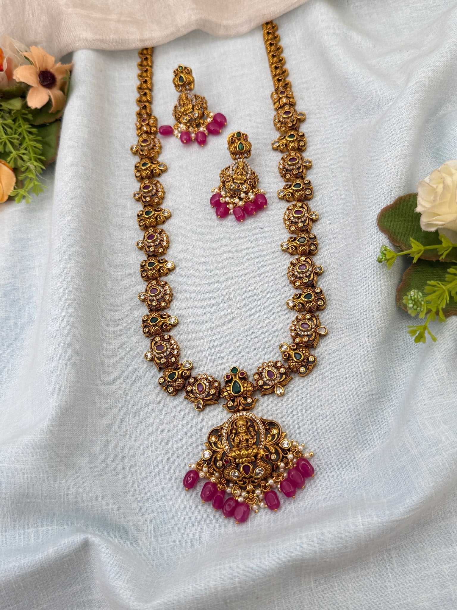 Royal Antique Pendant Long Necklace Set 0945 - Mahilas