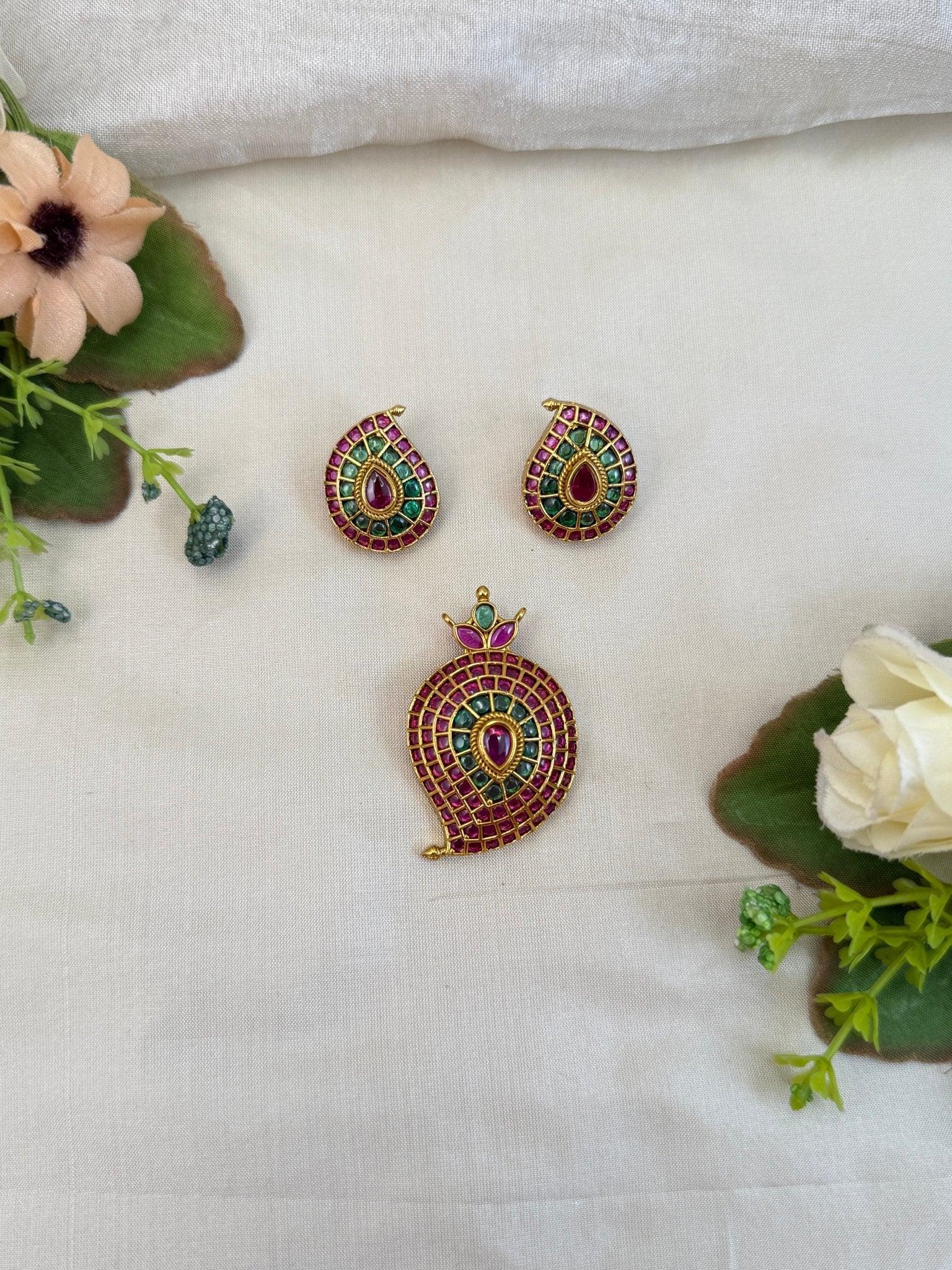 Royal Antique Pendant With Earrings 188 - Mahilas
