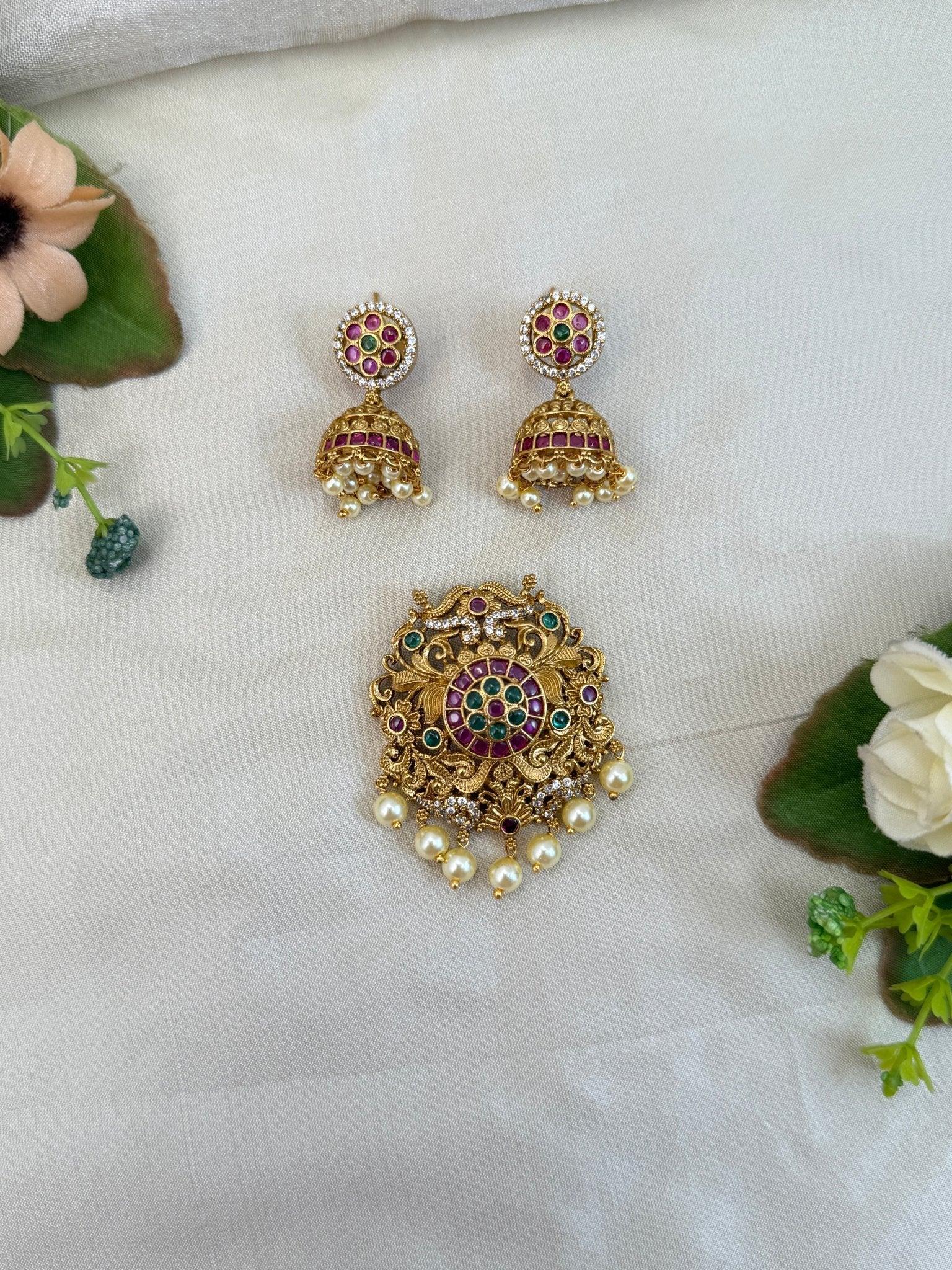 Royal Antique Pendant With Earrings 195 - Mahilas