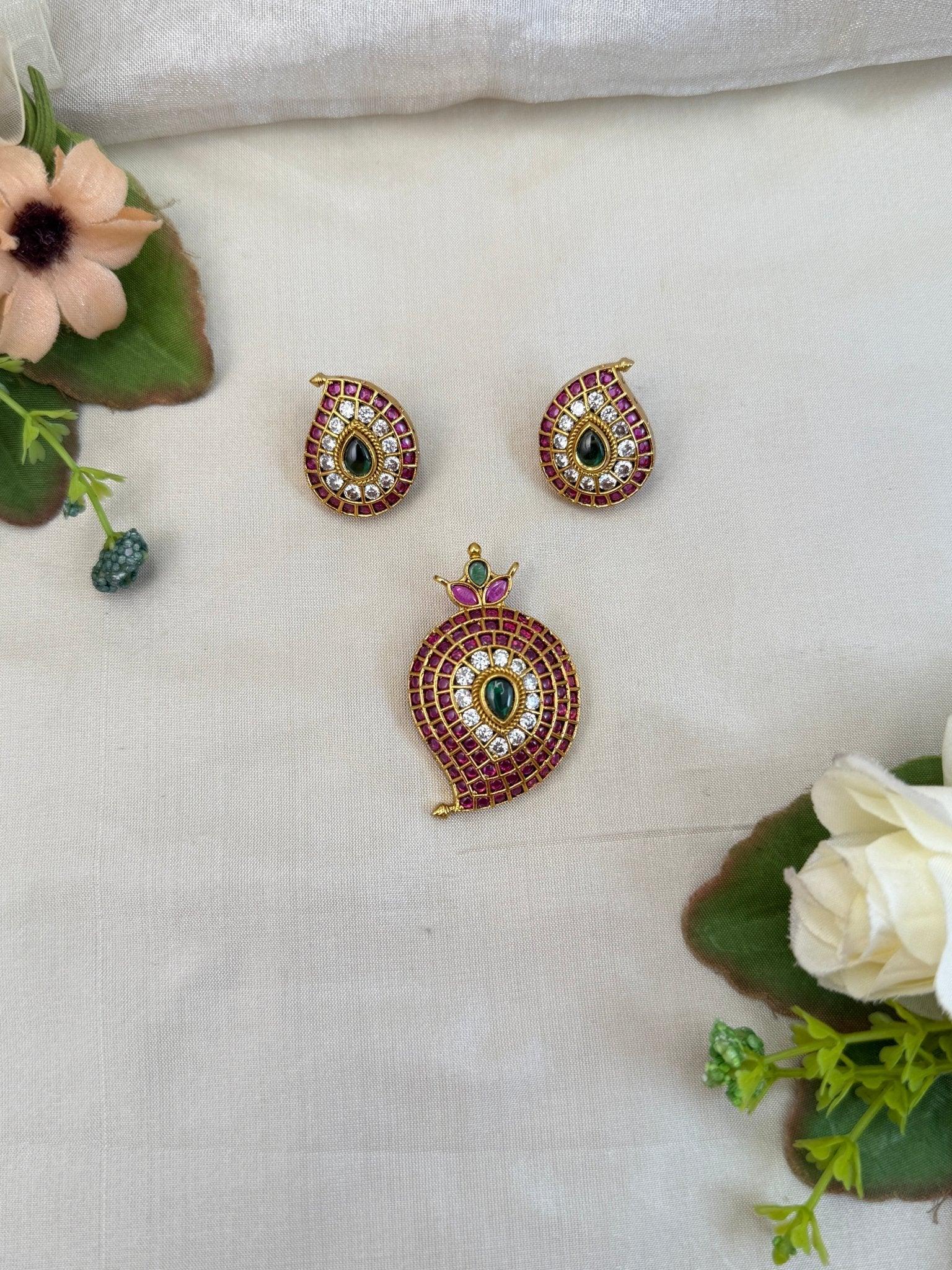 Royal Antique Pendant With Earrings 202 - Mahilas