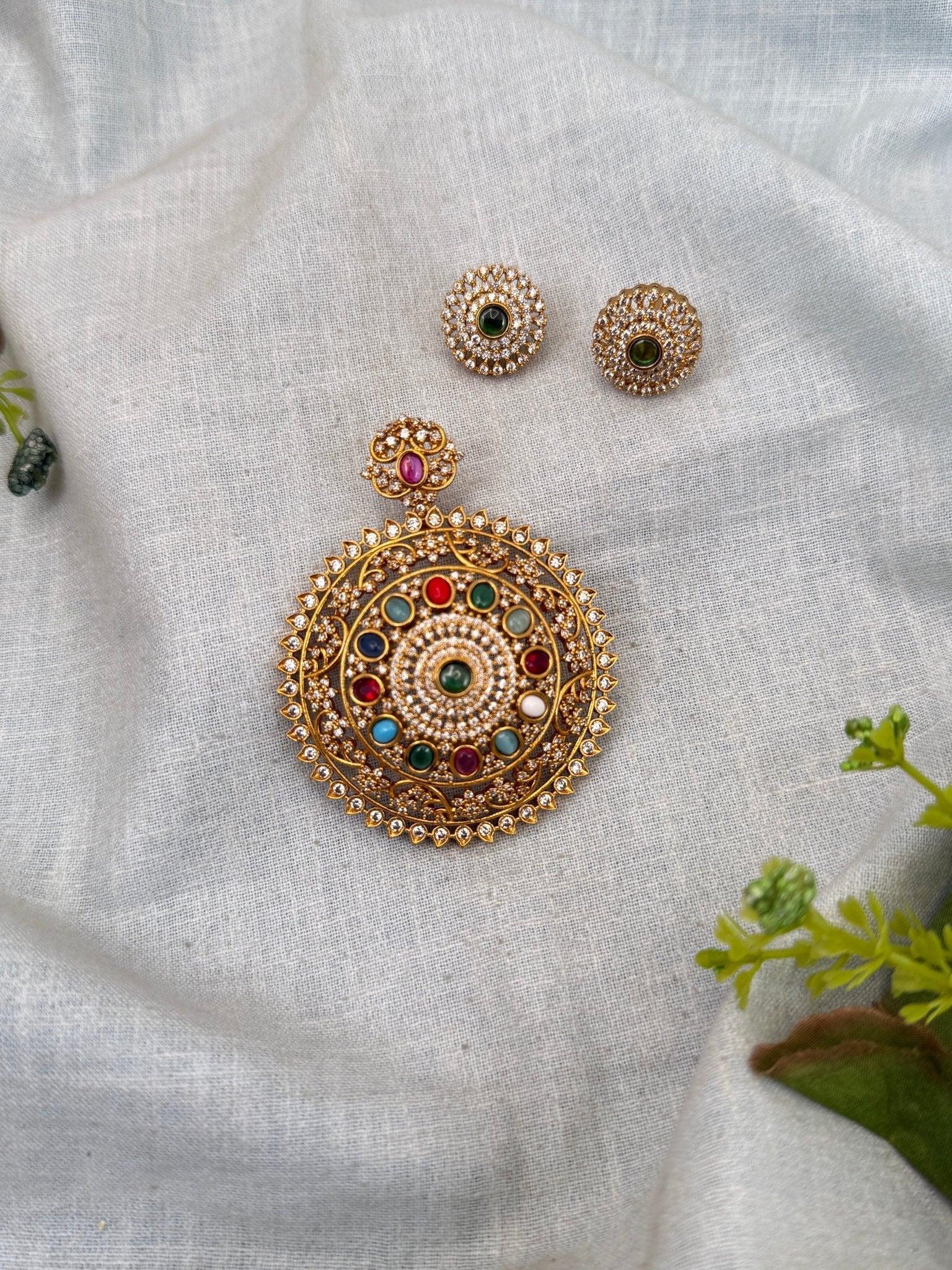 Royal Antique Pendant With Earrings 224 - Mahilas