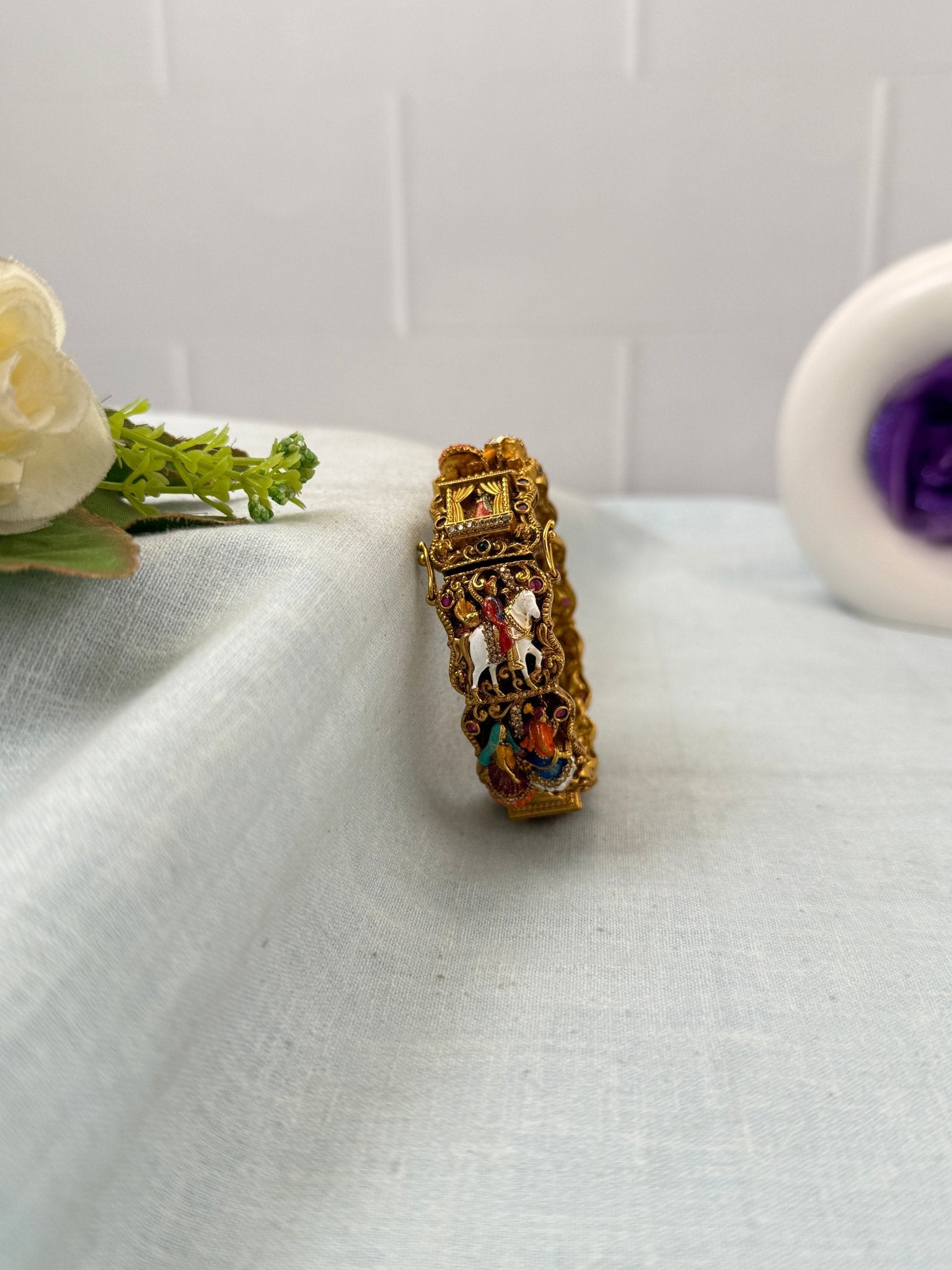 Royal Antique Raja Rani Hand Paint Kada Bangle 7117 - Mahilas