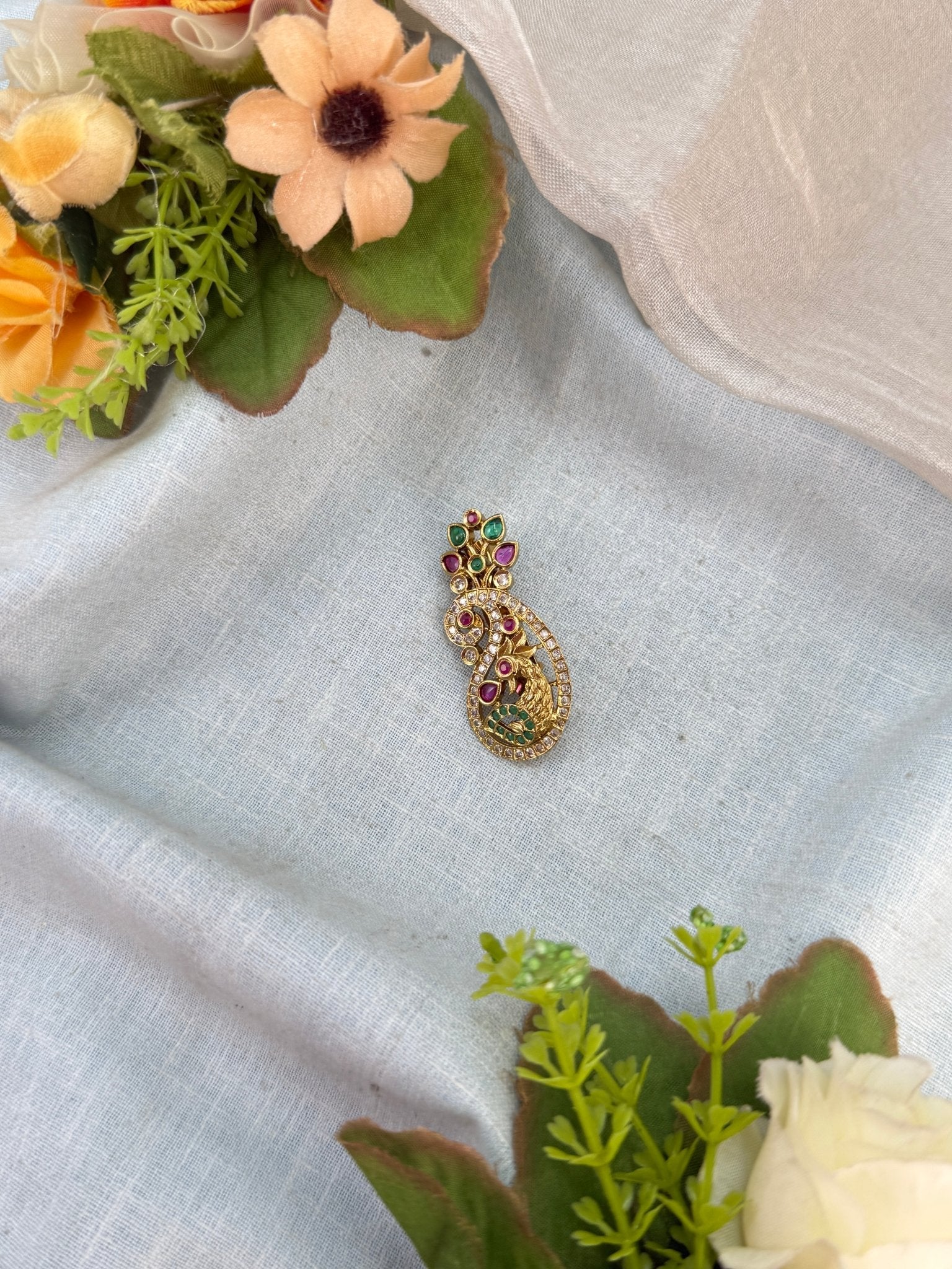 Royal Antique Saree Pin 2078 - Mahilas