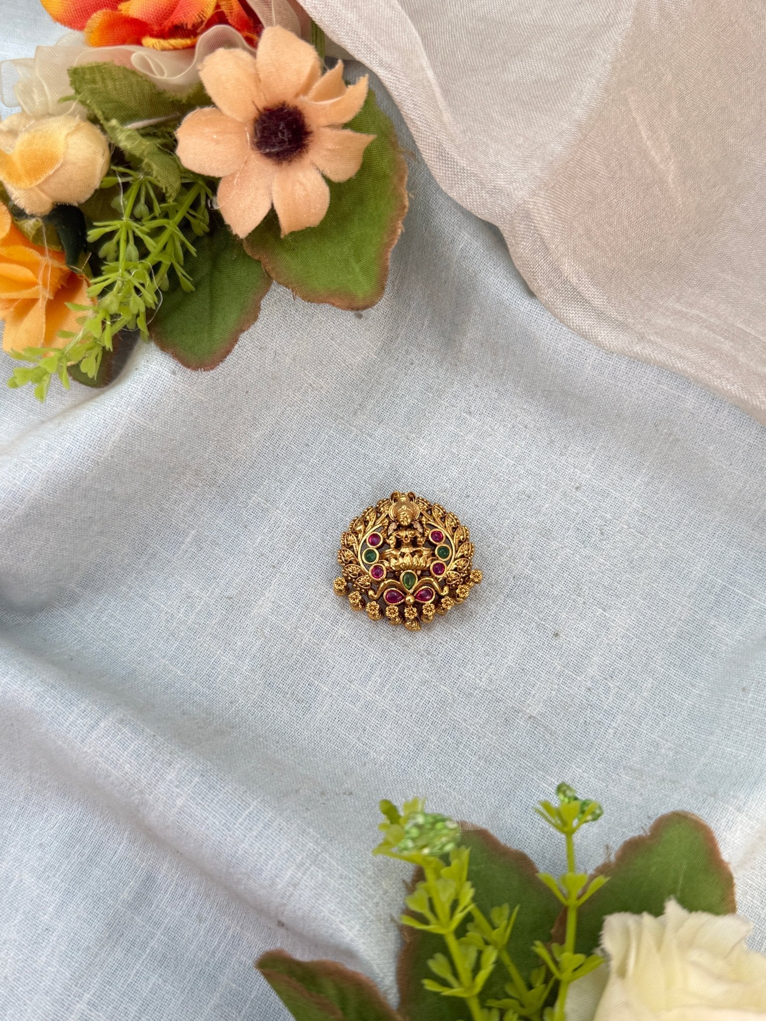 Royal Antique Saree Pin 2092 - Mahilas