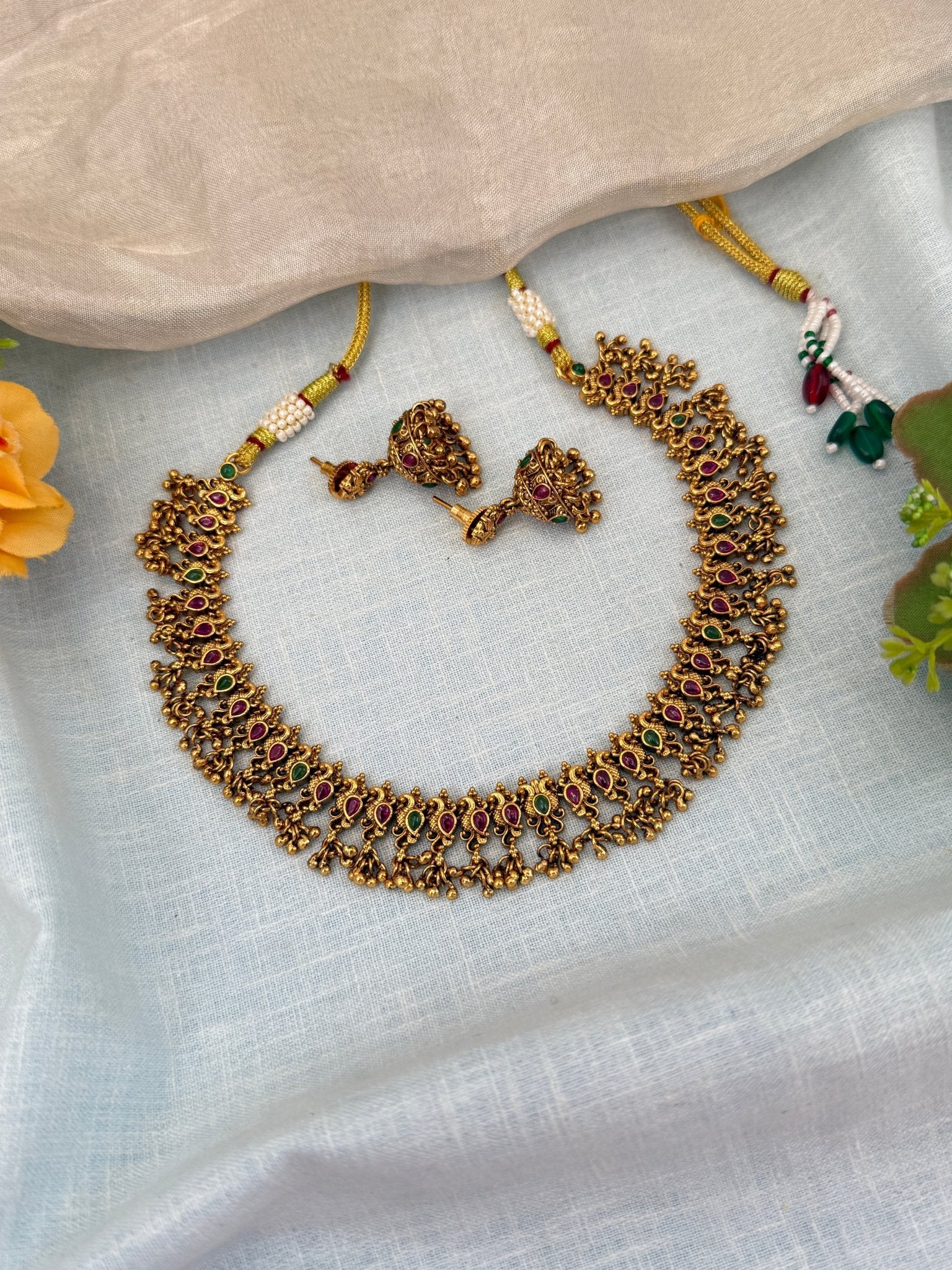 Royal Antique Short Necklace Set 0513 - Mahilas