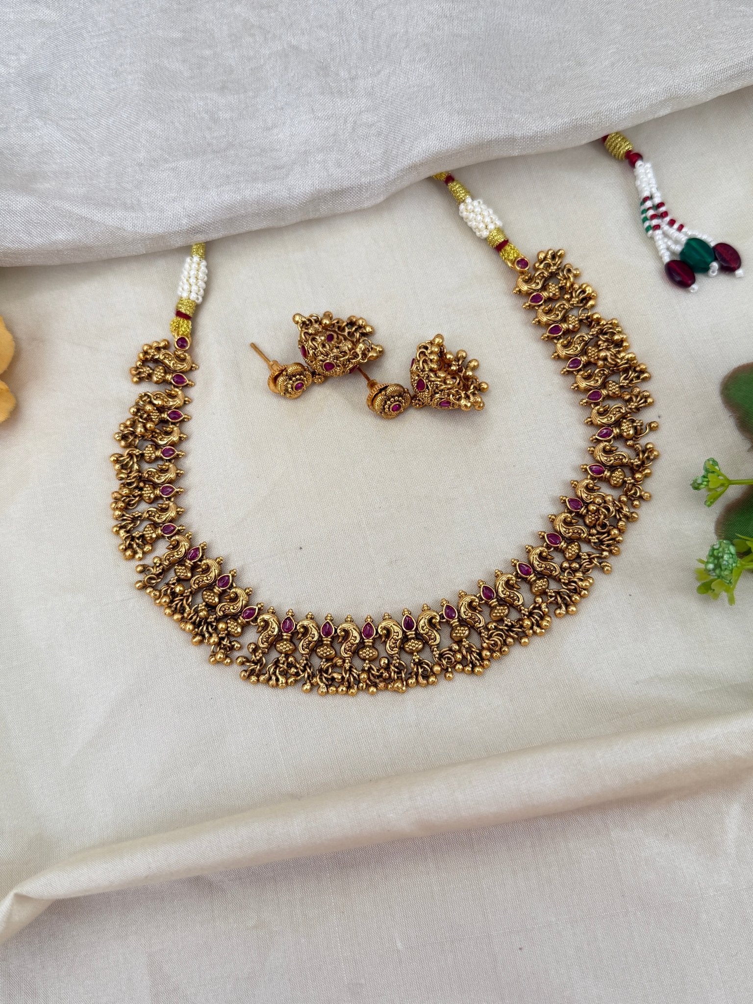 Royal Antique Short Necklace Set 0529 - Mahilas