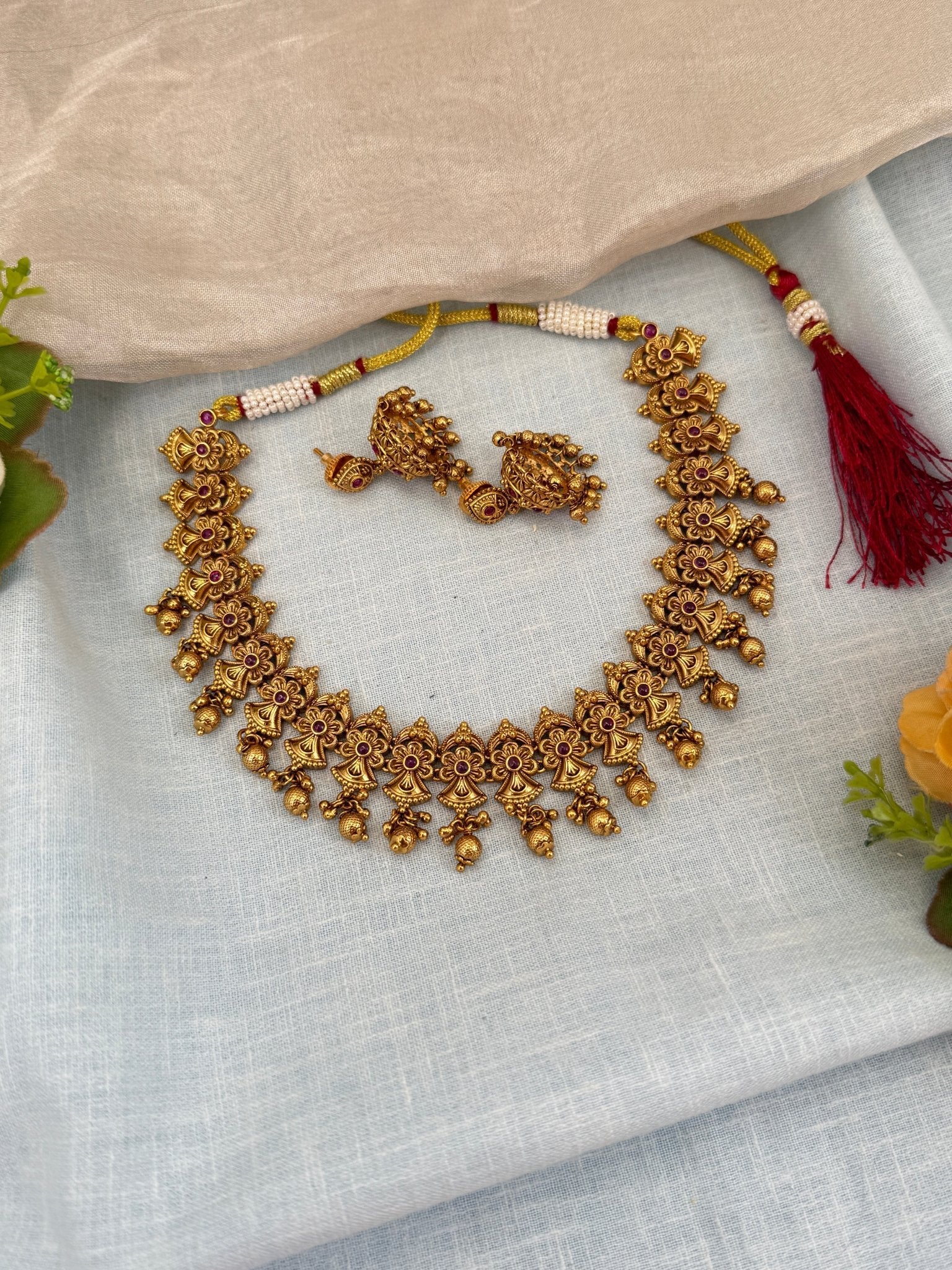 Royal Antique Short Necklace Set 0534 - Mahilas