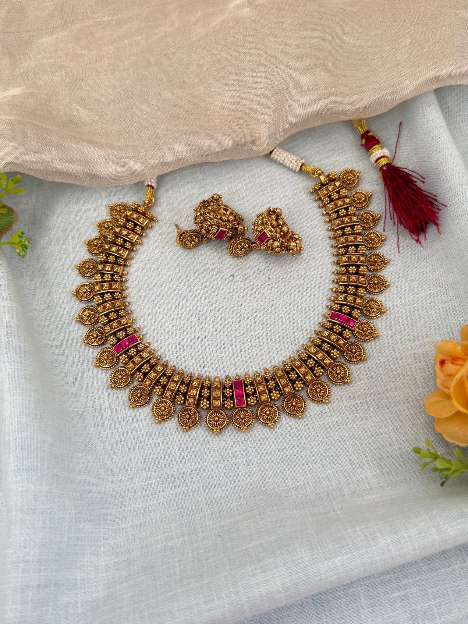 Royal Antique Short Necklace Set 0540 - Mahilas