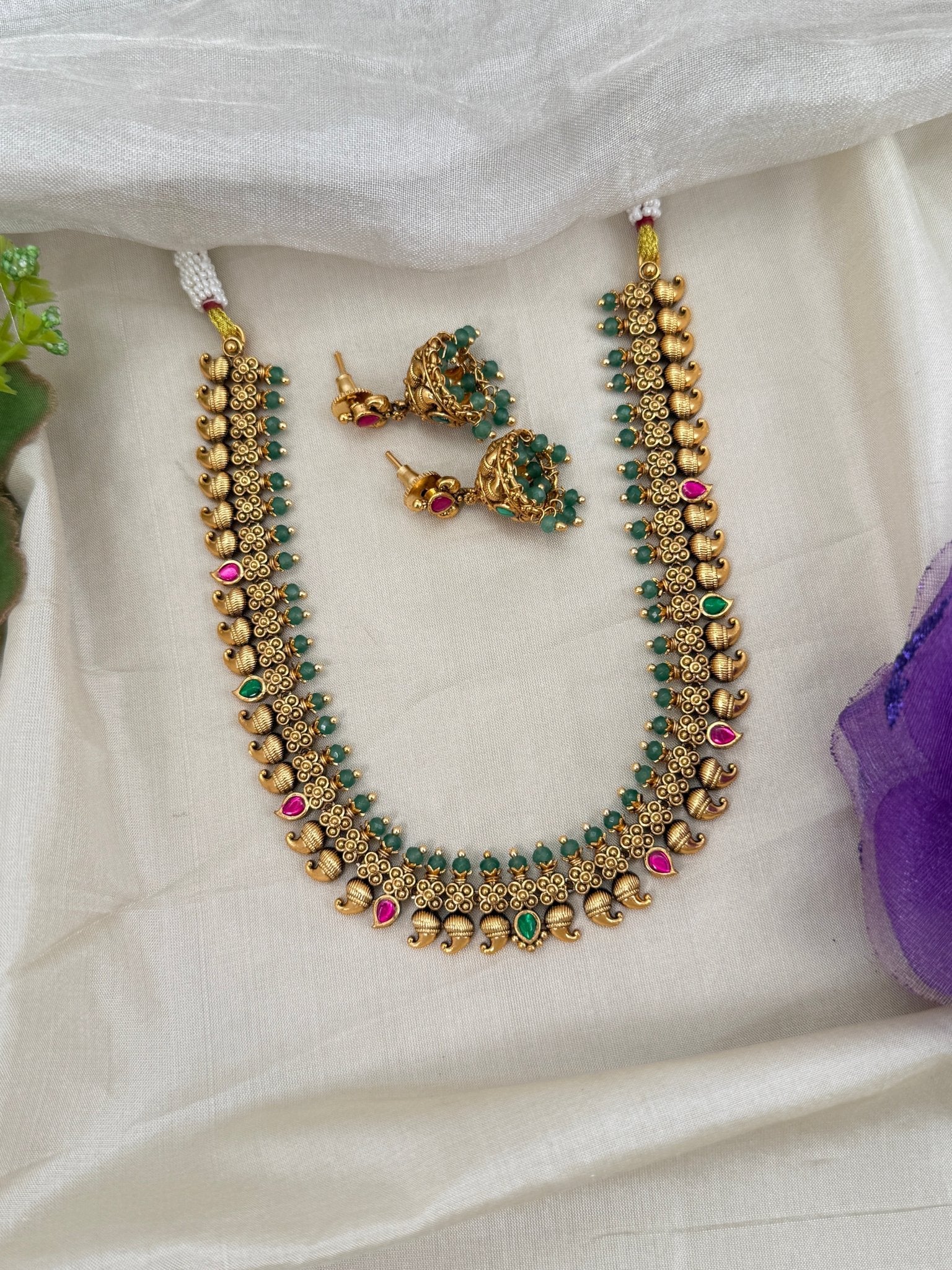 Royal Antique Short Necklace Set 0649 - Mahilas