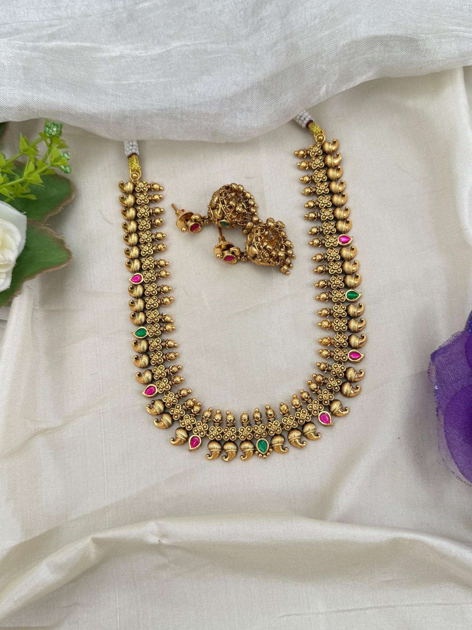 Royal Antique Short Necklace Set 0652 - Mahilas