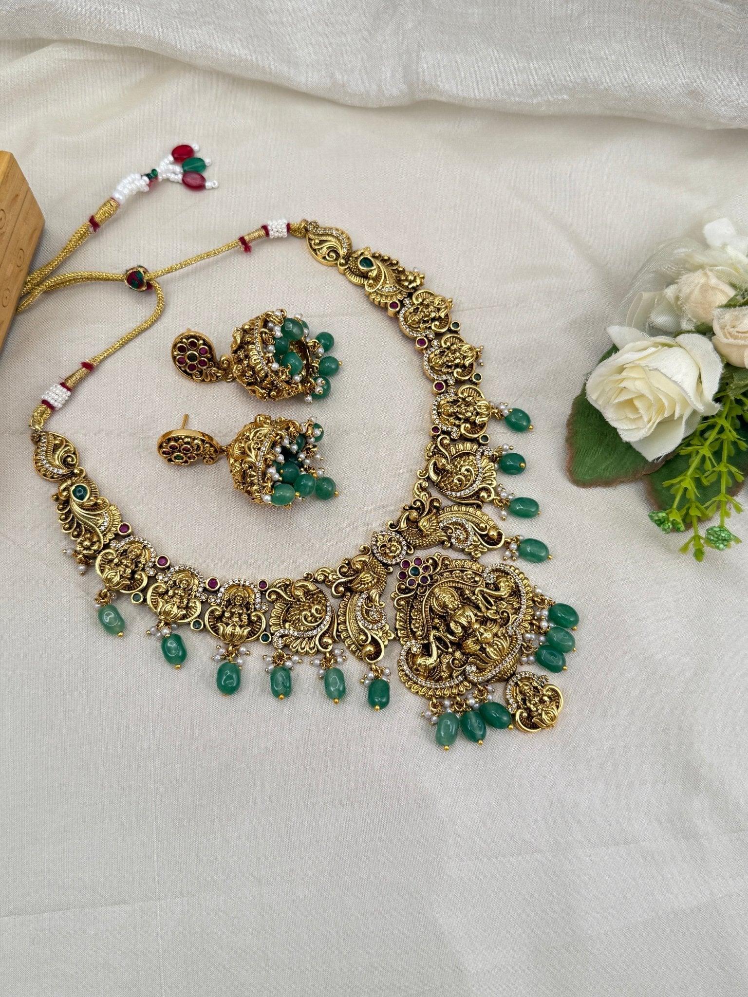 Royal Antique Short Necklace Set 779 - Mahilas