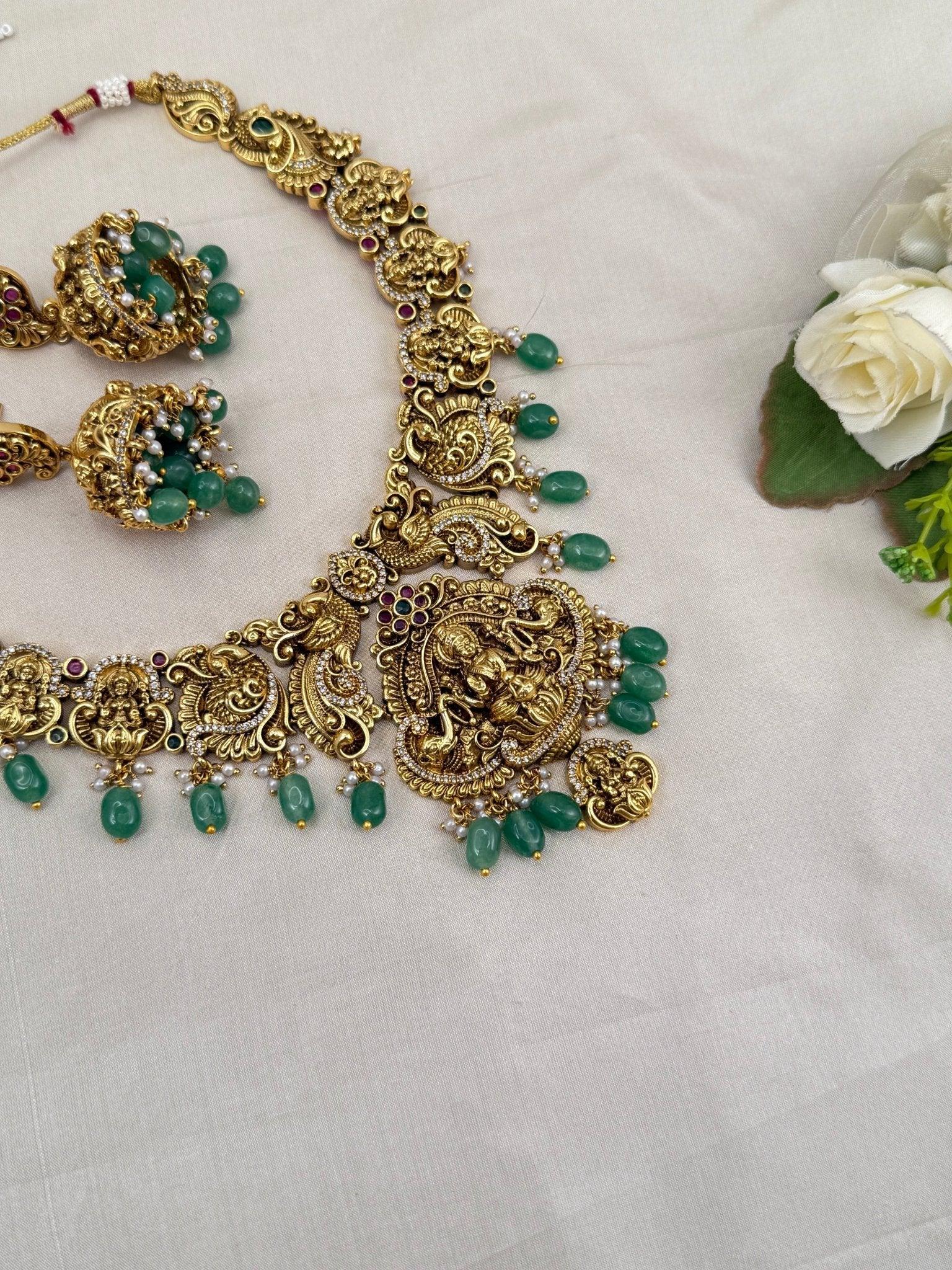 Royal Antique Short Necklace Set 779 - Mahilas