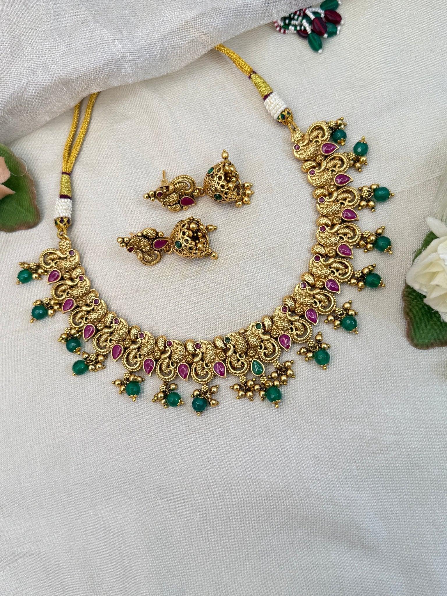 Royal Antique Short Necklace Set 890 - Mahilas