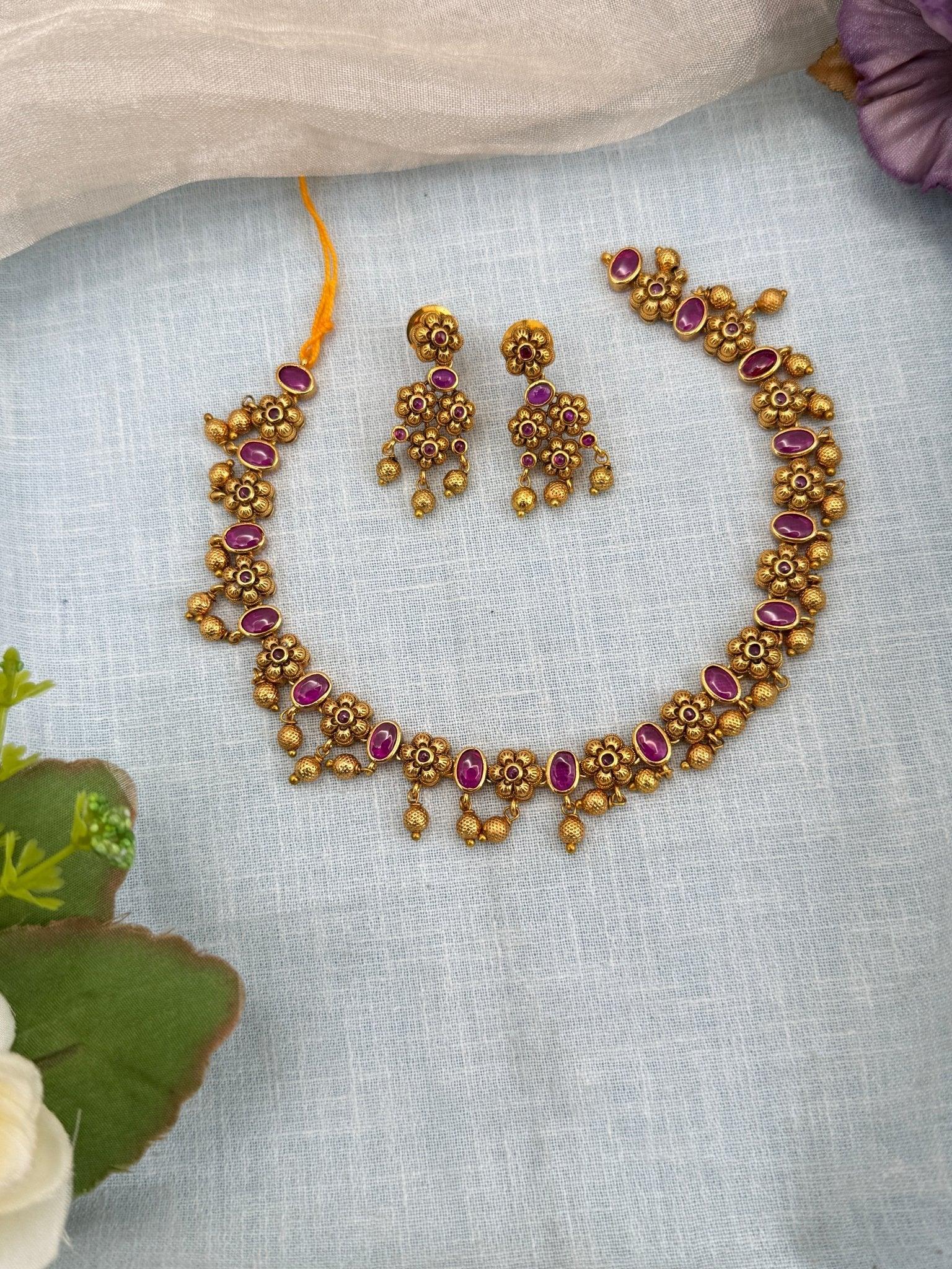 Royal Antique Simple Short Necklace Set 0193 - Mahilas