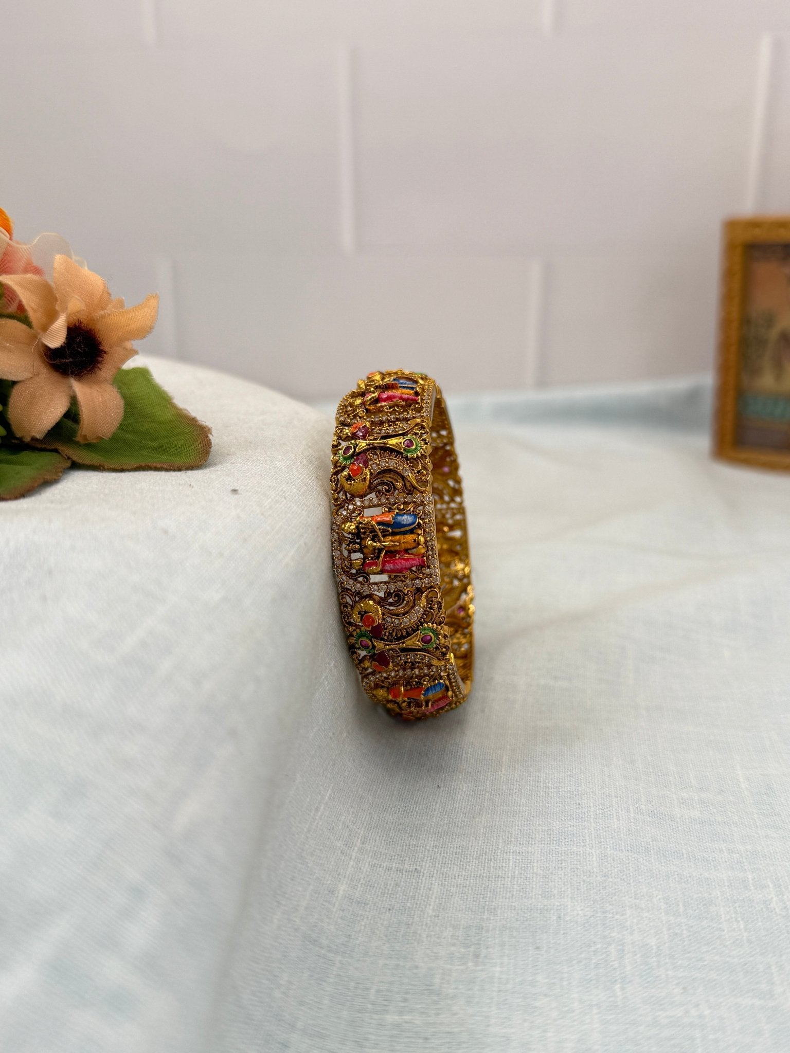 Royal Antique Srinivasa Kalyana Kada Bangles 7115 - Mahilas