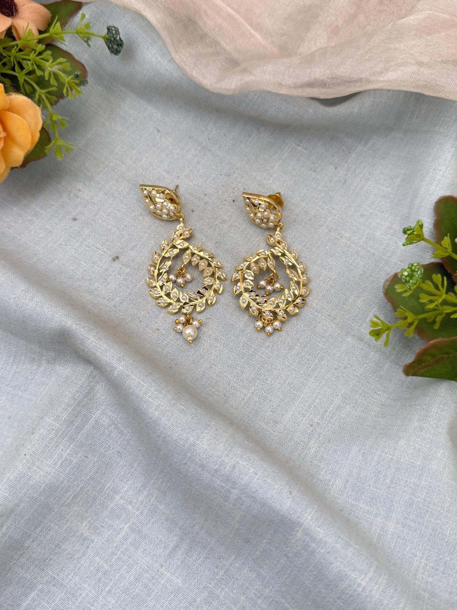 Royal Antique Stone Chandbali Earrings 0721 - Mahilas