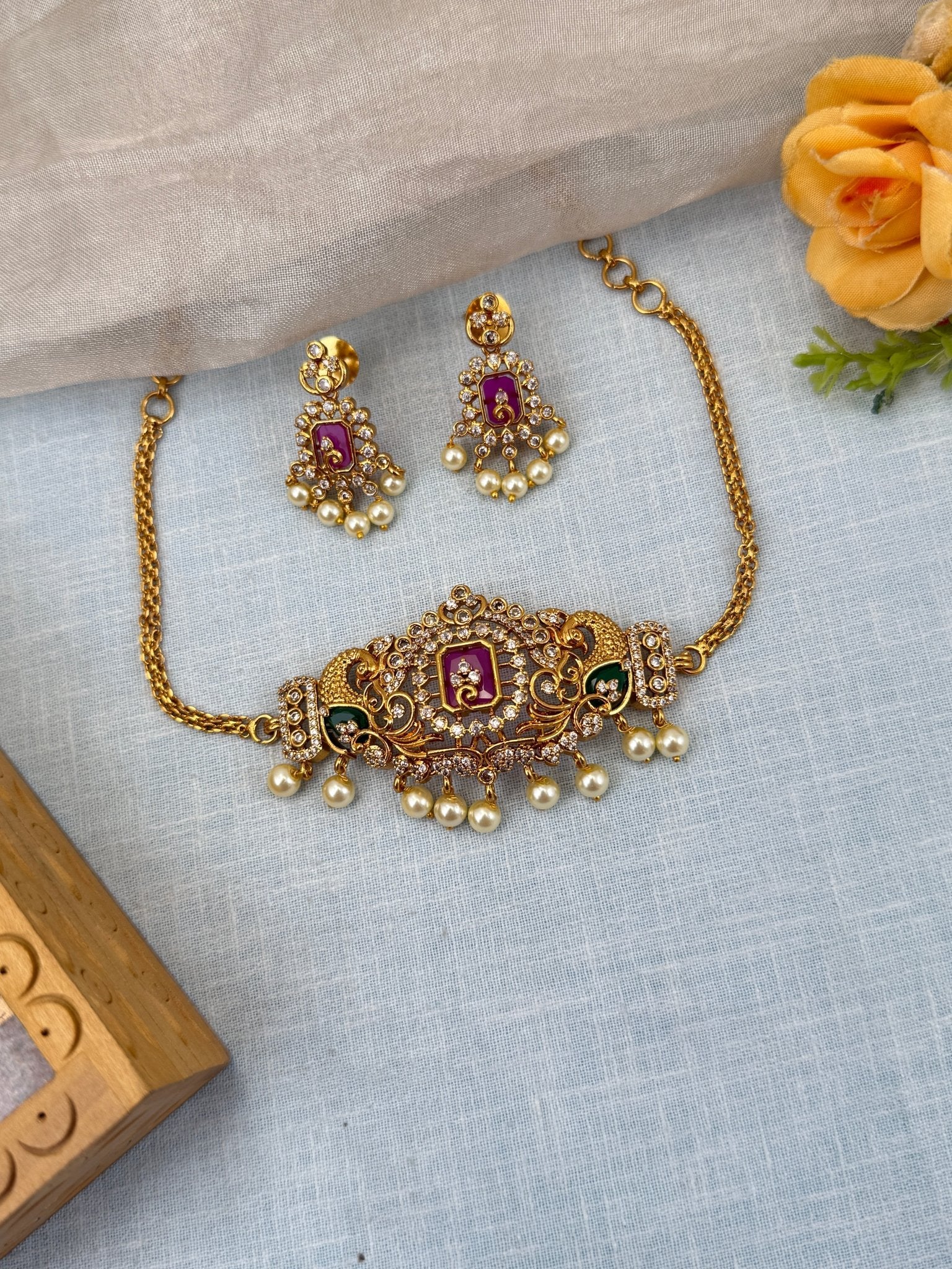 Royal Antique Stone Choker Necklace Set 0555 - Mahilas
