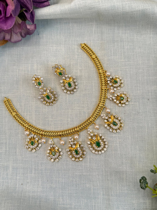 Royal Antique Stone Hasli Necklace Set 900 - Mahilas