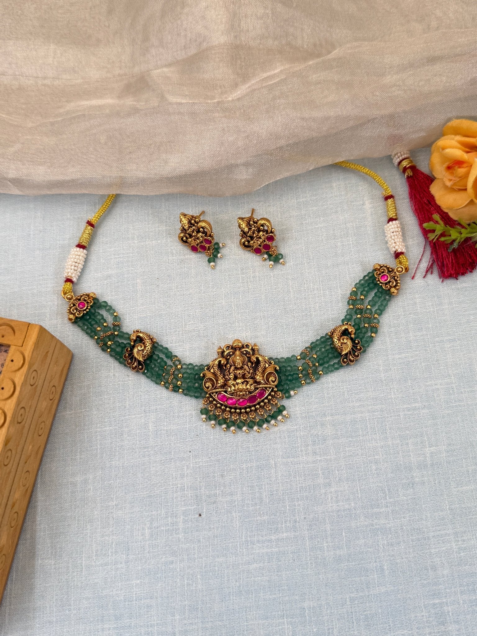 Royal Antique Stone Layer Choker Necklace Set 0566 - Mahilas