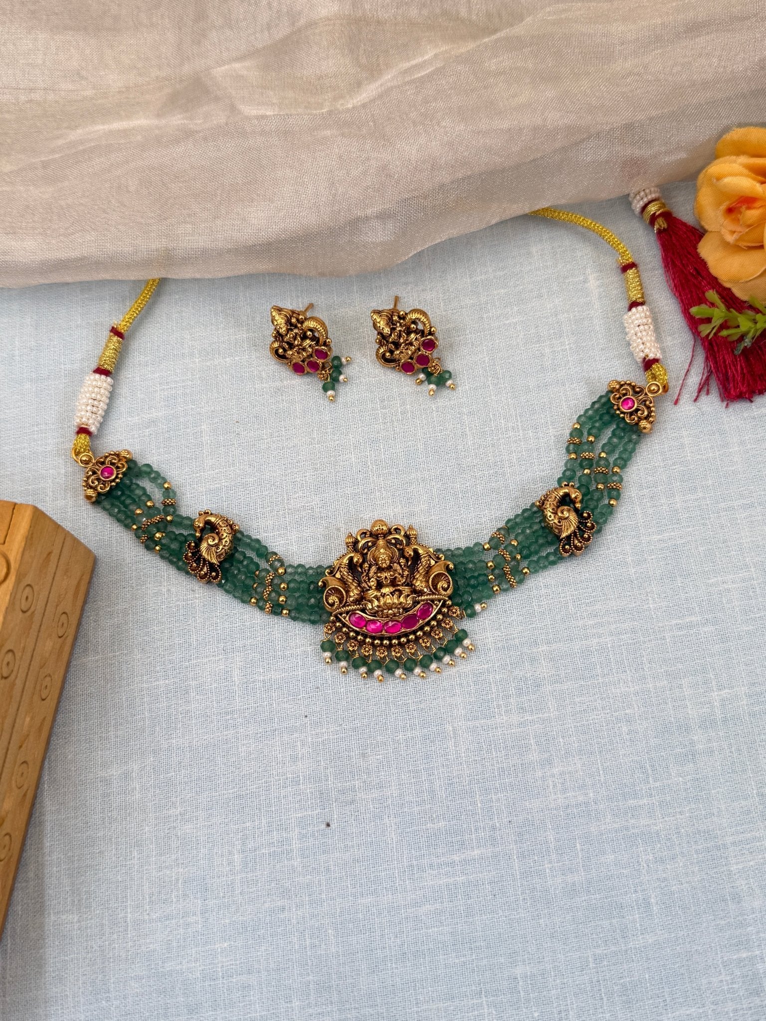 Royal Antique Stone Layer Choker Necklace Set 0566 - Mahilas