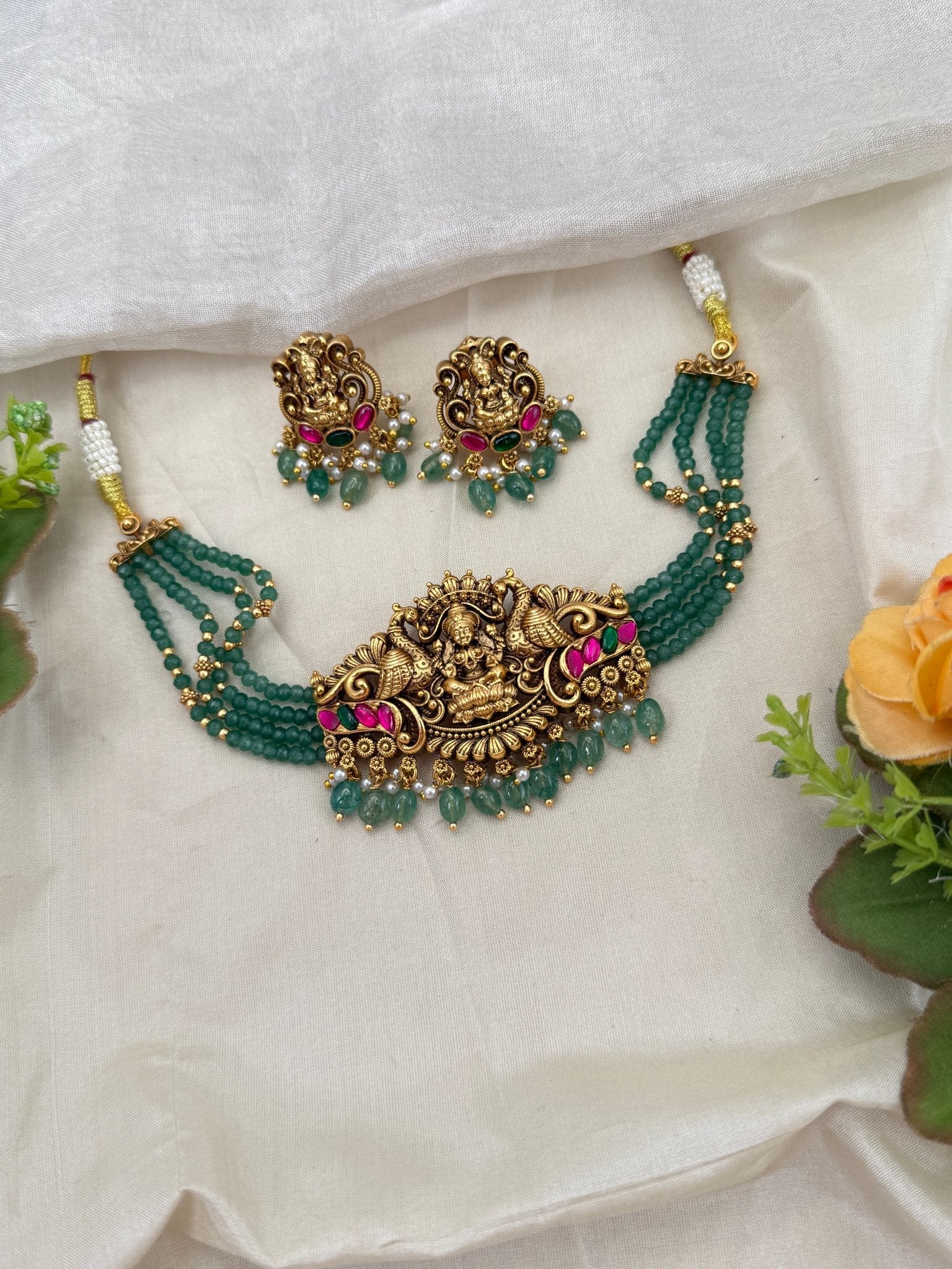 Royal Antique Stone Layer Choker Necklace Set 0708 - Mahilas