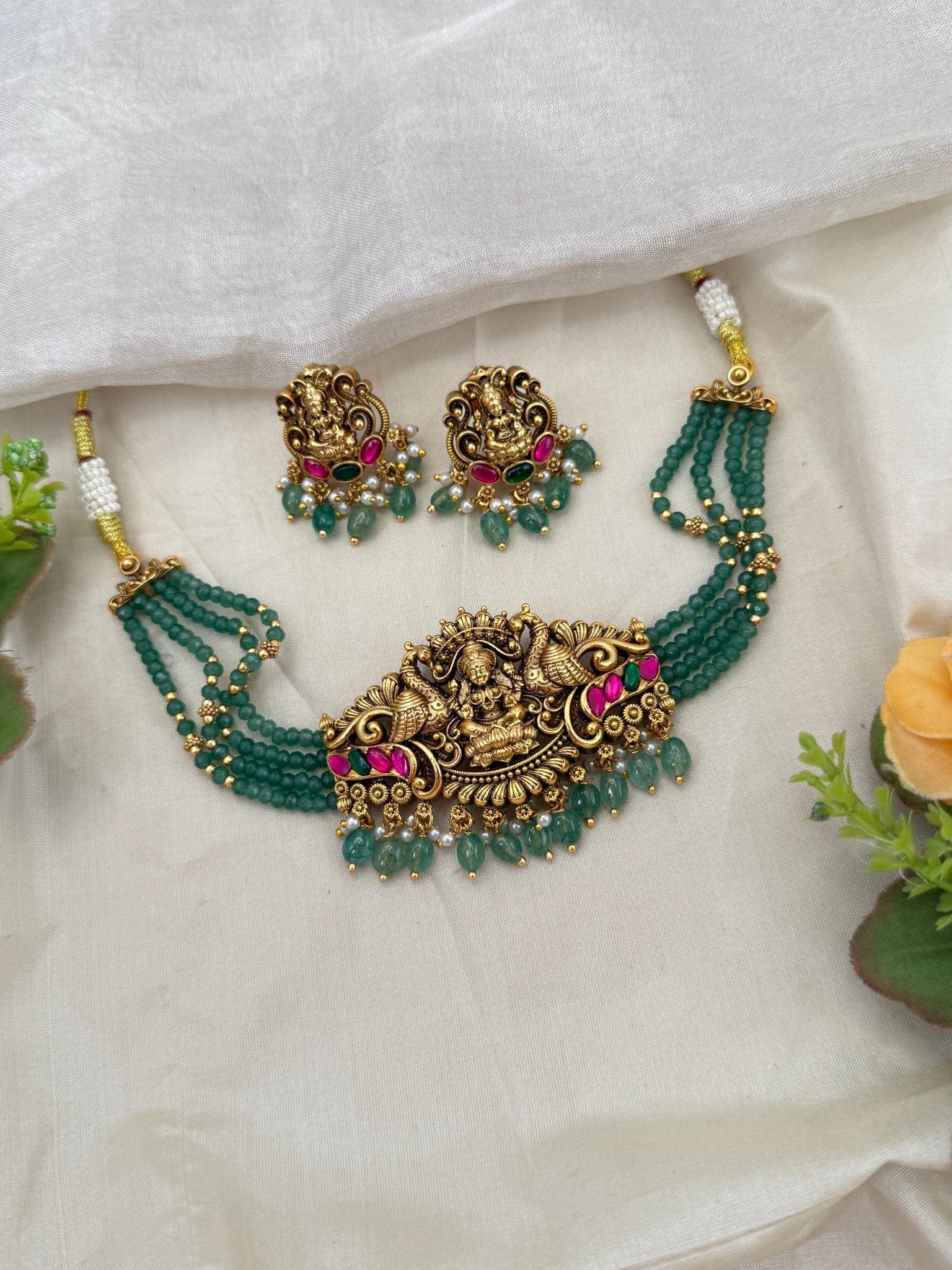 Royal Antique Stone Layer Choker Necklace Set 0708 - Mahilas