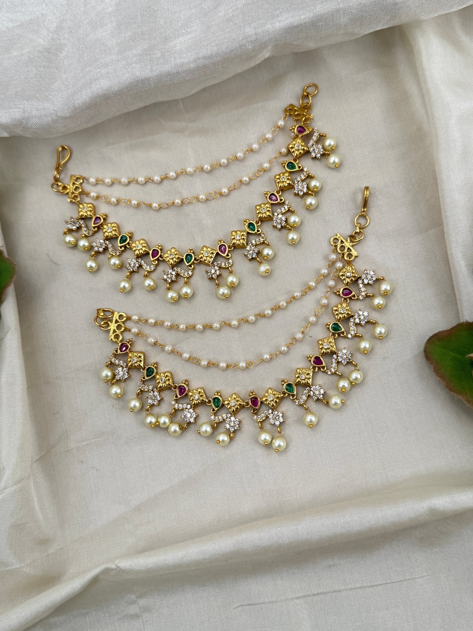 Royal Antique Stone Maatal Earchain 424 - Mahilas