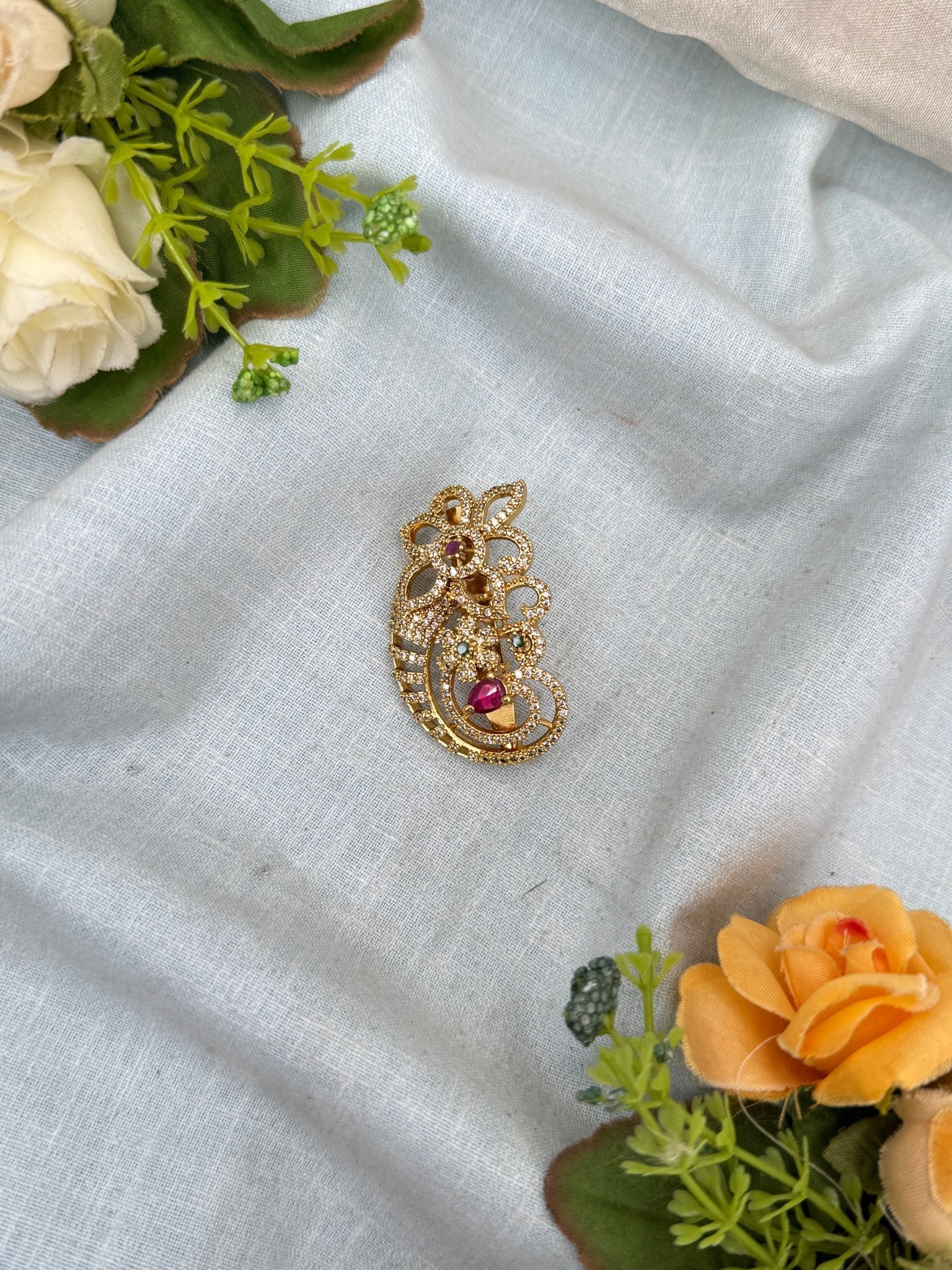 Royal Antique Stone Saree Pin Broach 2043 - Mahilas