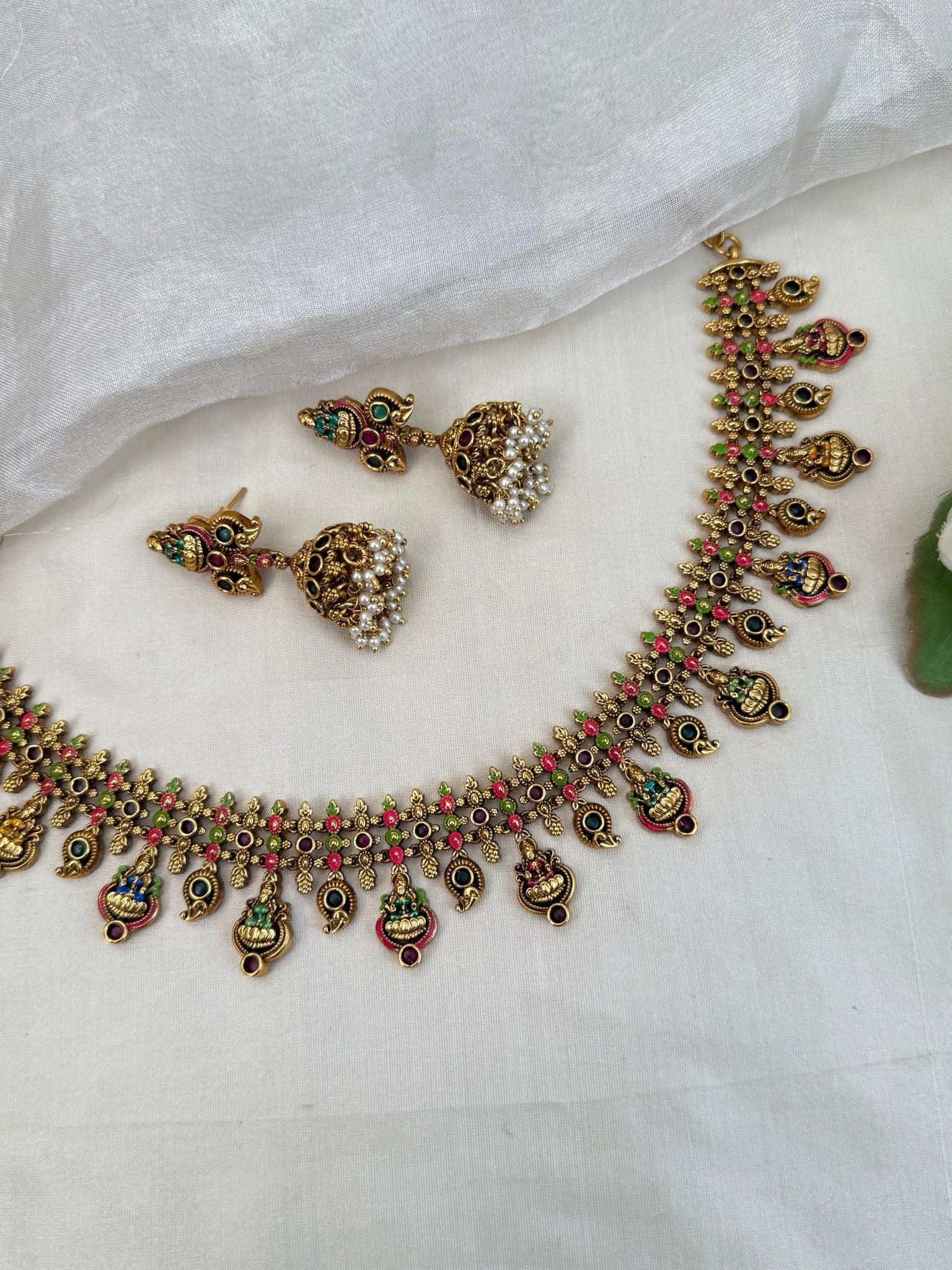 Royal Antique Stone Short Necklace Set 921 - Mahilas
