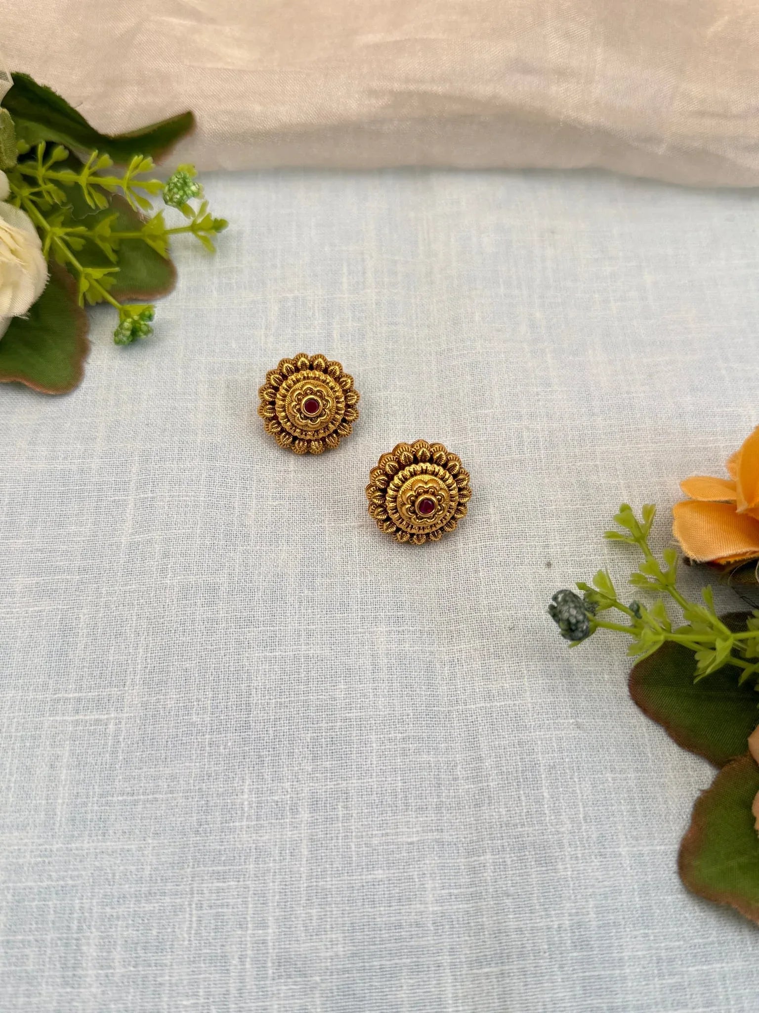 Royal Antique Stud Earrings 0655 - Mahilas