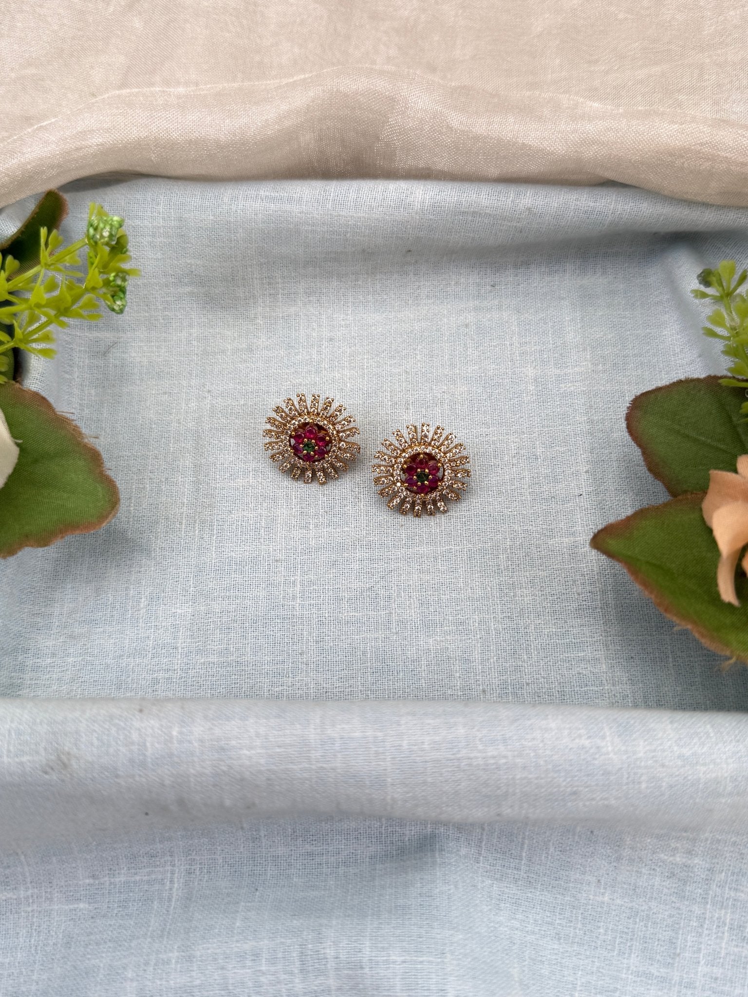 Royal Antique Stud Earrings 0931 - Mahilas