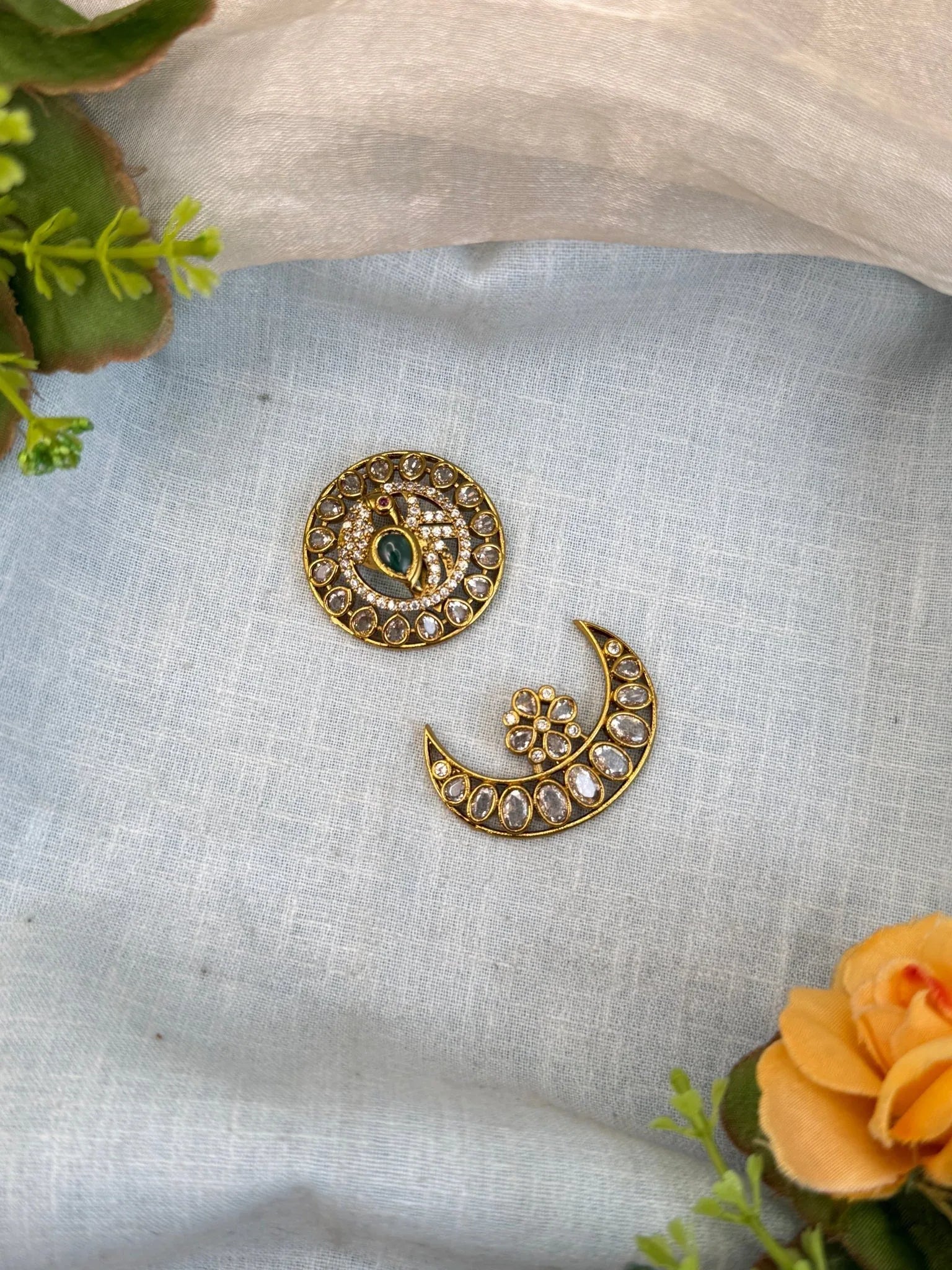 Royal Antique Surya Chandra 400 - Mahilas