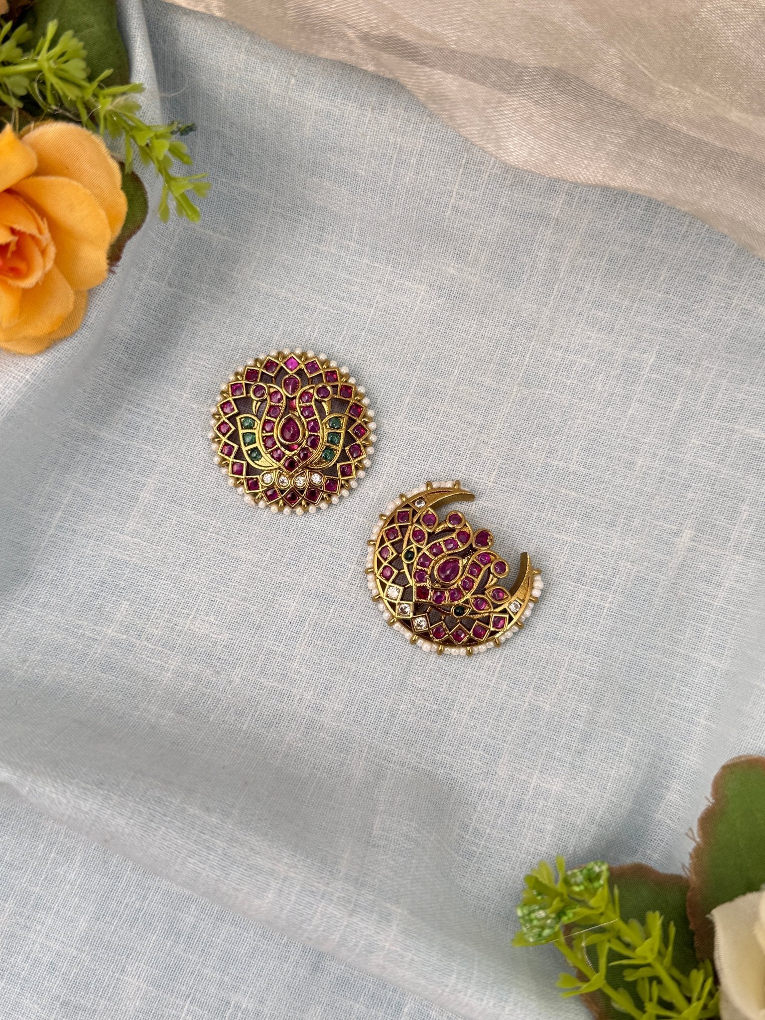 Royal Antique Surya Chandra 532 - Mahilas