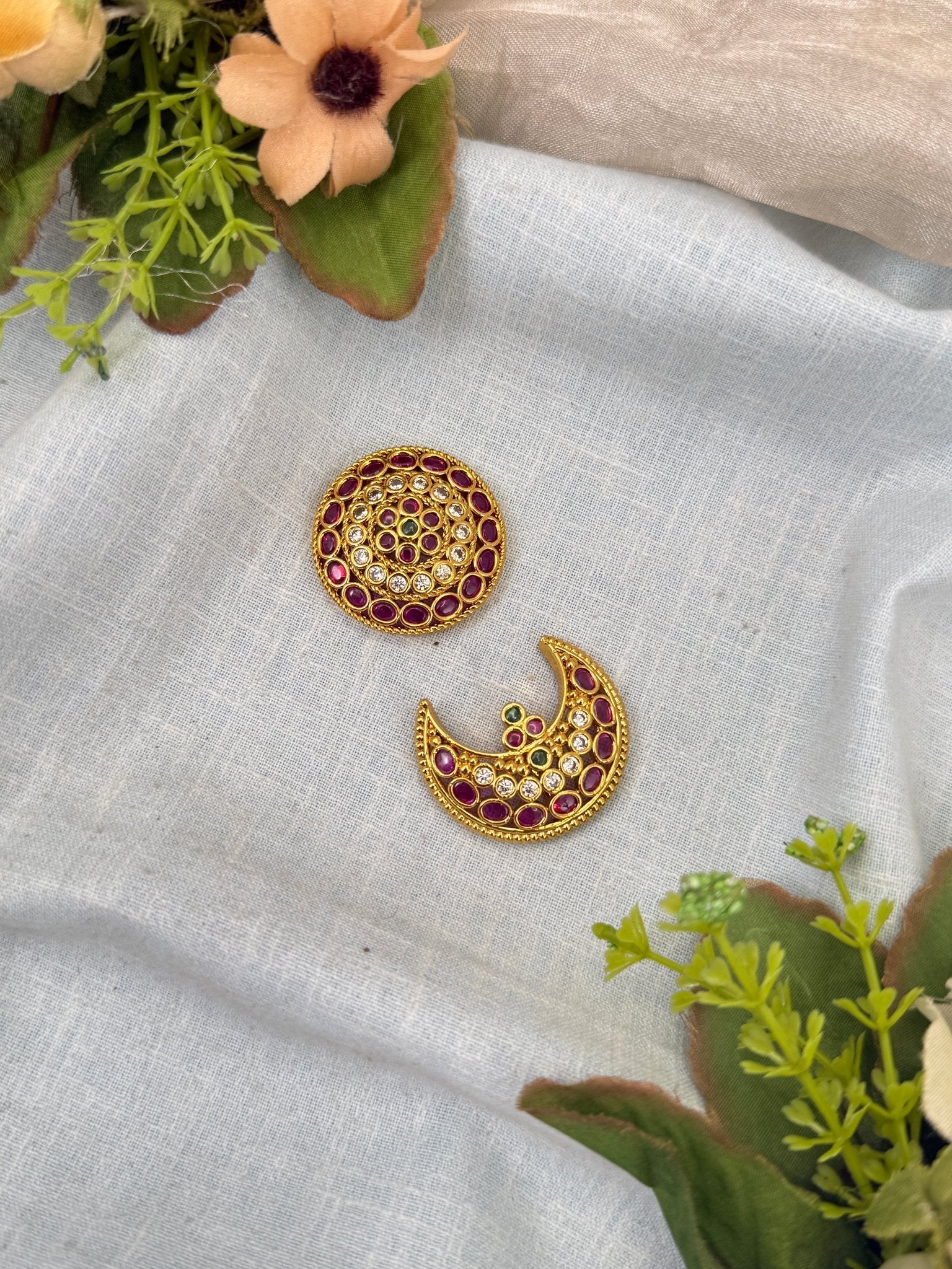 Royal Antique Surya Chandra Jadebille 496 - Mahilas