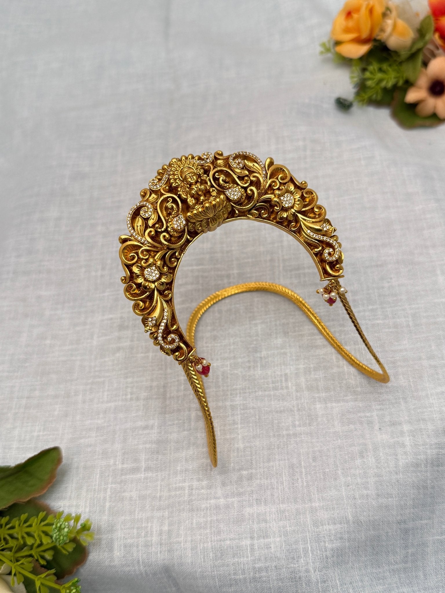 Royal Antique Vanki Bajubandh 4087 - Mahilas