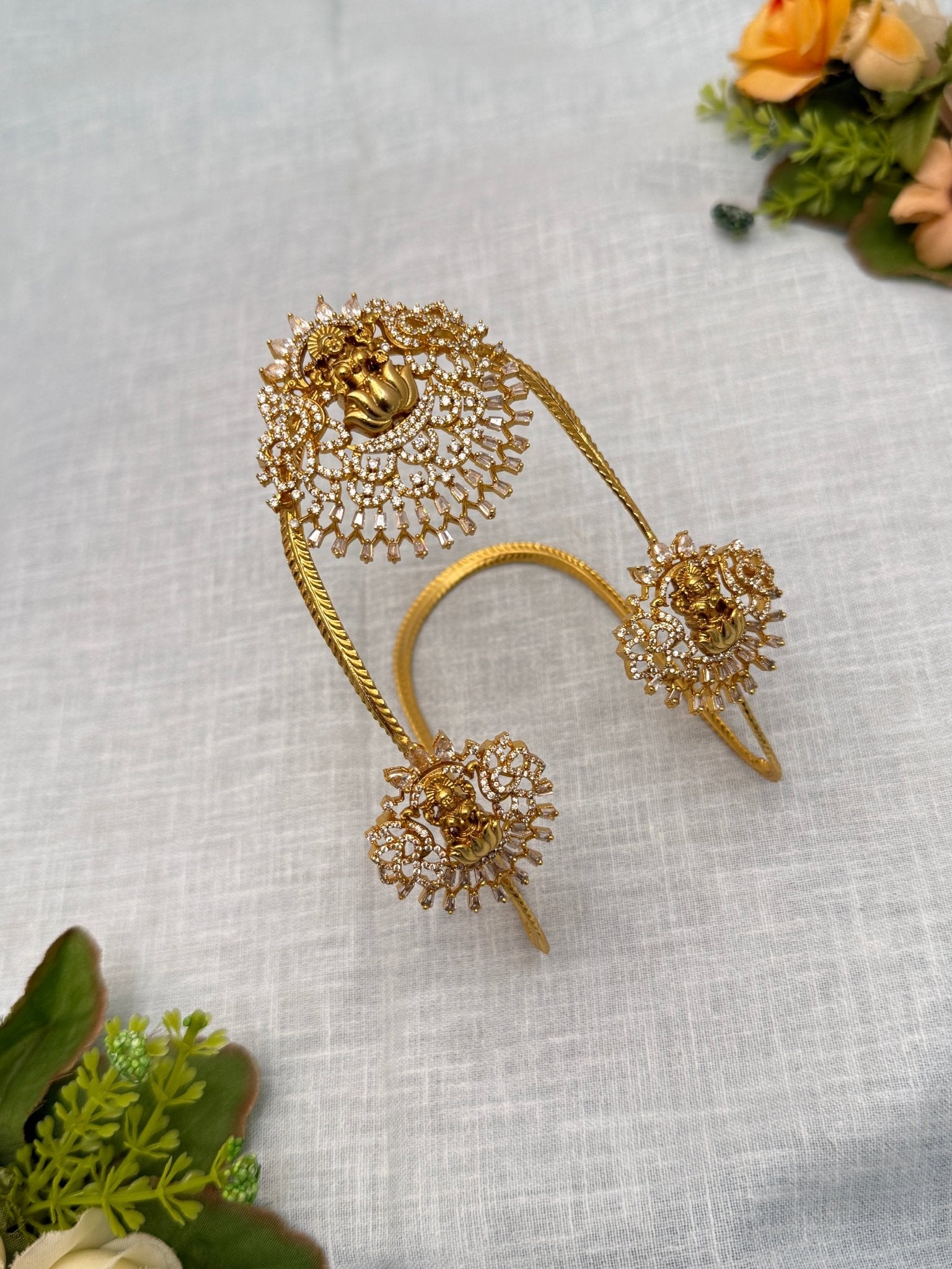 Royal Antique Vanki Bajubandh 4101 - Mahilas